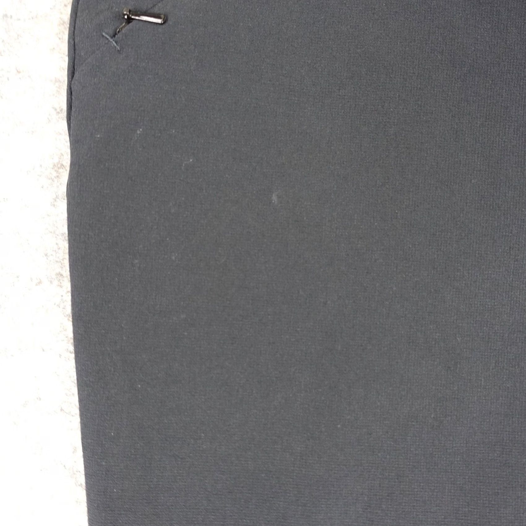 Vintage Lolë Pants Womens 12 Black Stretch Flare Outdoor Hiking Wicking UPF Athletic Shirt? Size 34" / US 12 / IT 48 - 5 Thumbnail