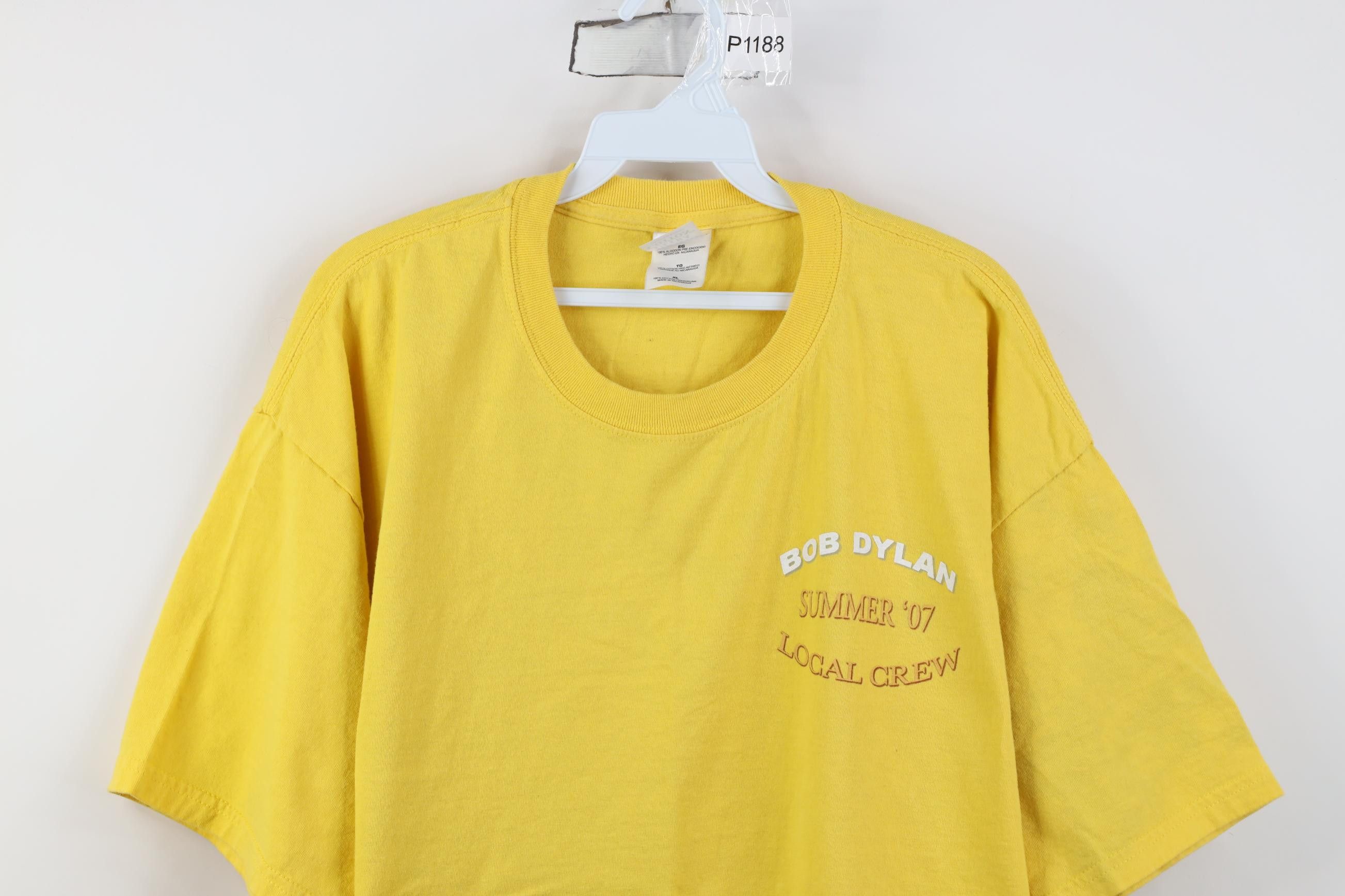 Vintage Vintage Local Crew Summer 2007 Modern Bob Dylan Band T-Shirt Size US XL / EU 56 / 4 - 2 Thumbnail