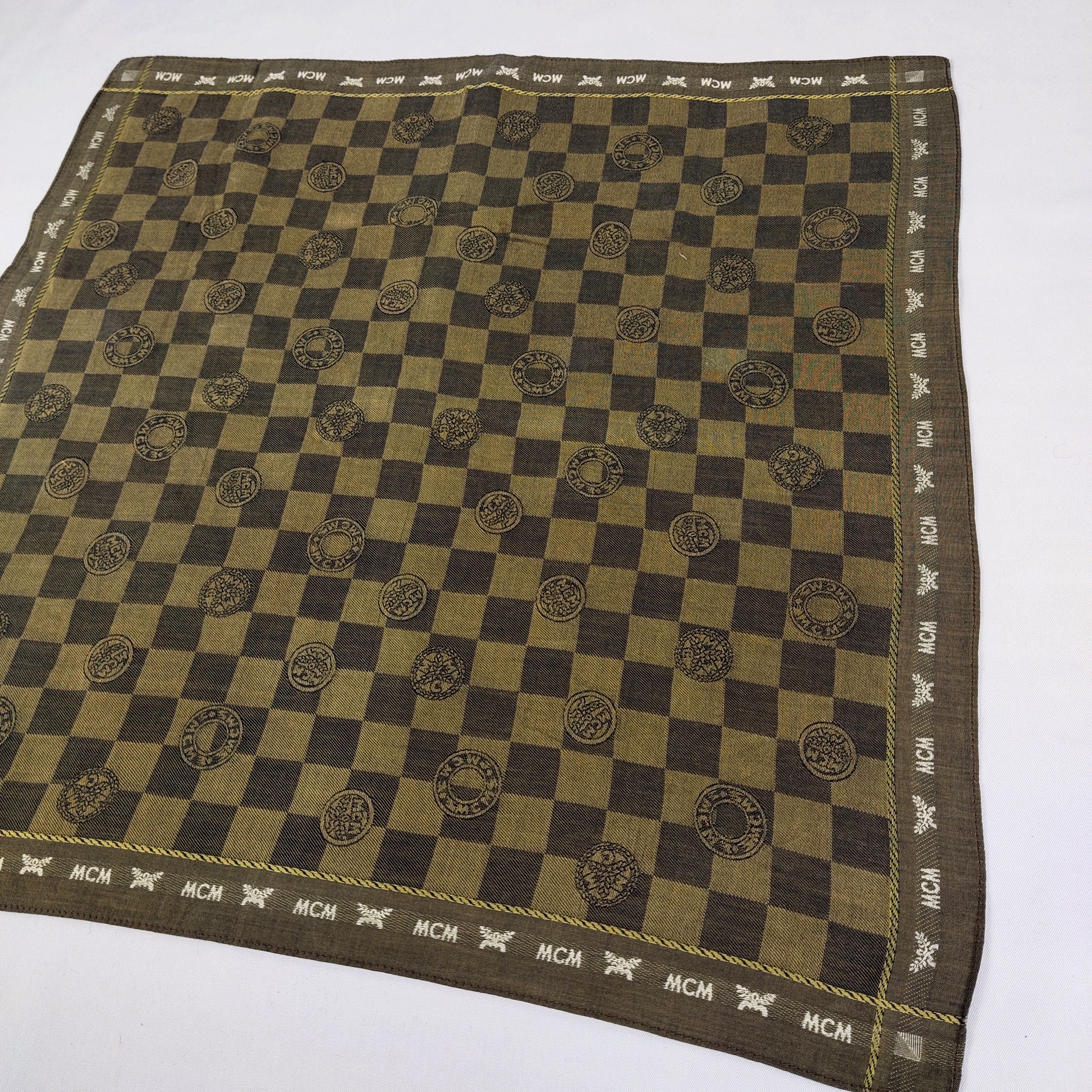 MCM × Vintage MCM Handkerchief / Neckerchief / Bandana FZ708 Size ONE SIZE - 4 Thumbnail