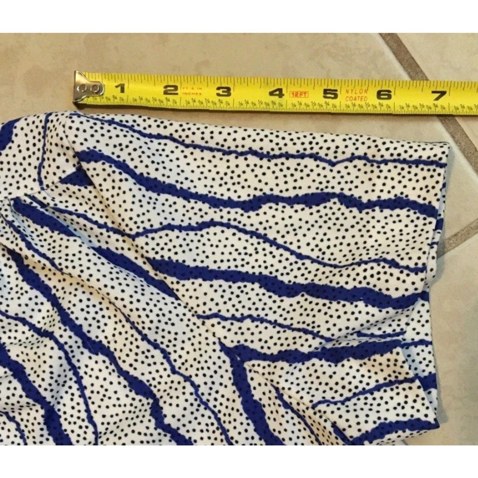 Gotcha Vtg 90s Abstract Art All Over Print Shirt S Women Cropped White Short Sleeve Button-Up Gotcha Vintage 90s Grunge Surf Size S / US 4 / IT 40 - 6 Thumbnail