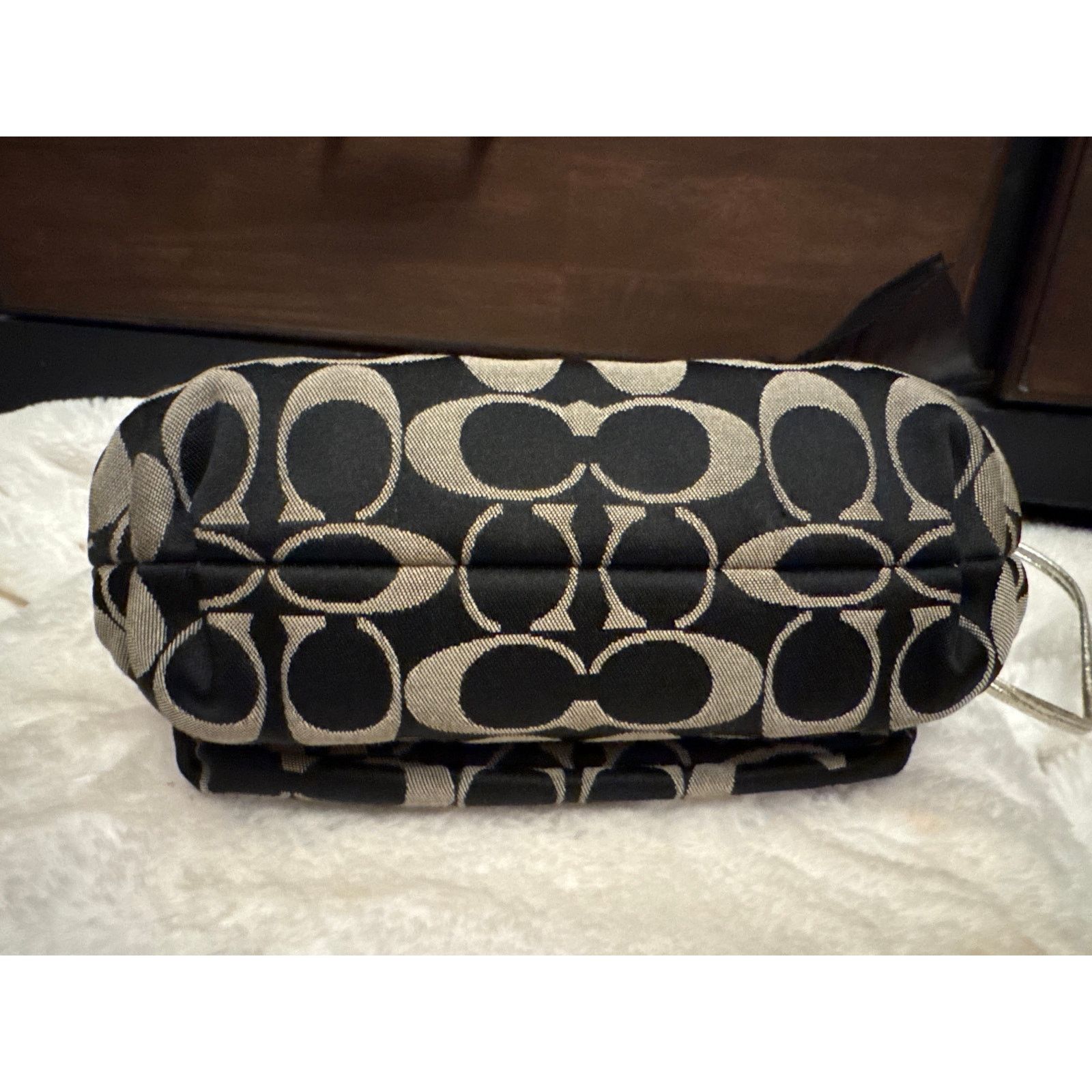 Coach Coach Poppy Crossbody Black / Gray Silver Metallic Size ONE SIZE - 7 Thumbnail