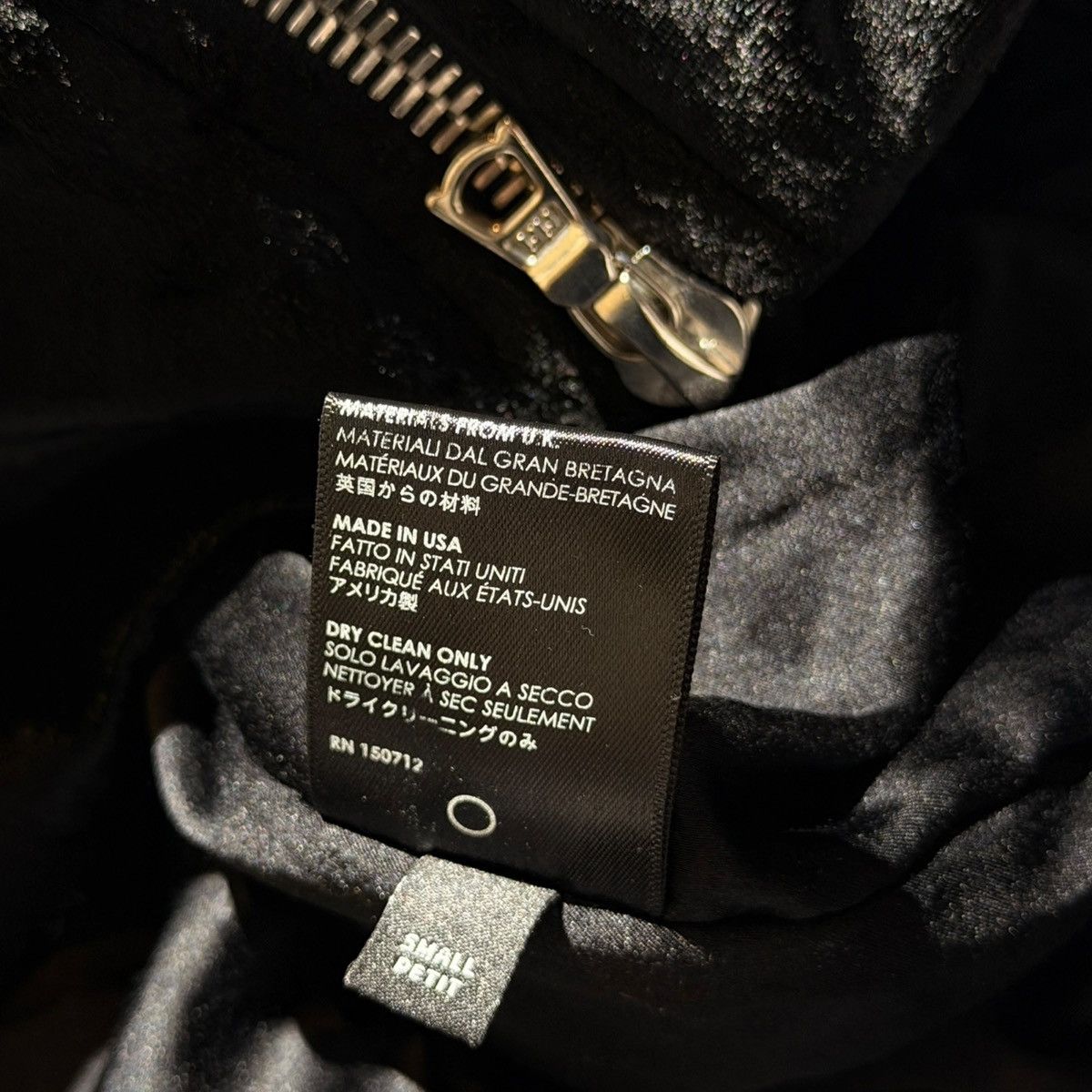 Amiri $1,900 Velvet zip bomber jacket Size US S / EU 44-46 / 1 - 5 Thumbnail