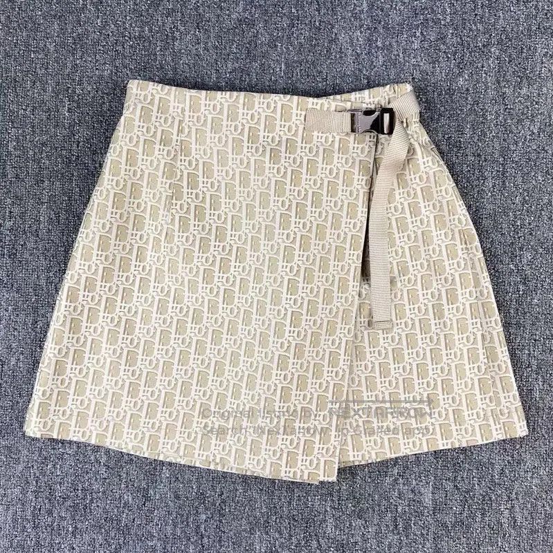 Dior Dior Beige Polyester Women's Shorts . Size 23" - 1 Thumbnail