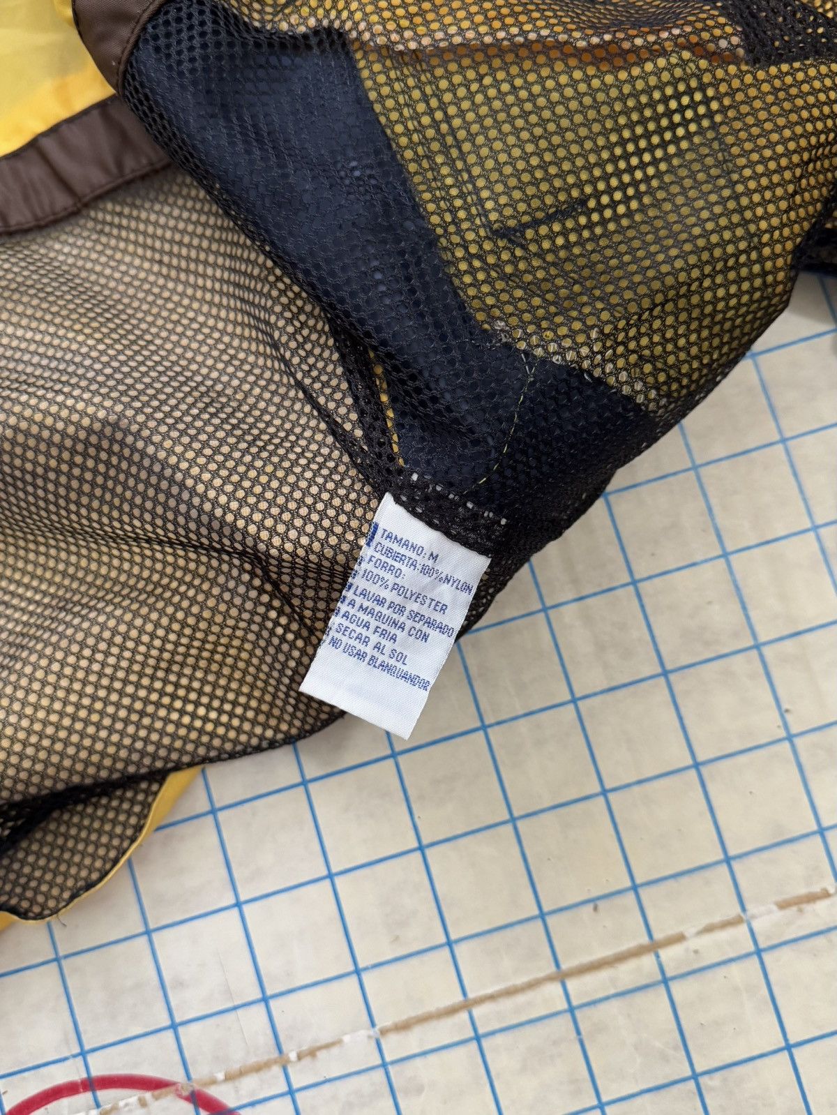 Nautica × Vintage Vintage Nautica Competition Sailing Jacket Navy and Yellow Size US L / EU 52-54 / 3 - 10 Thumbnail