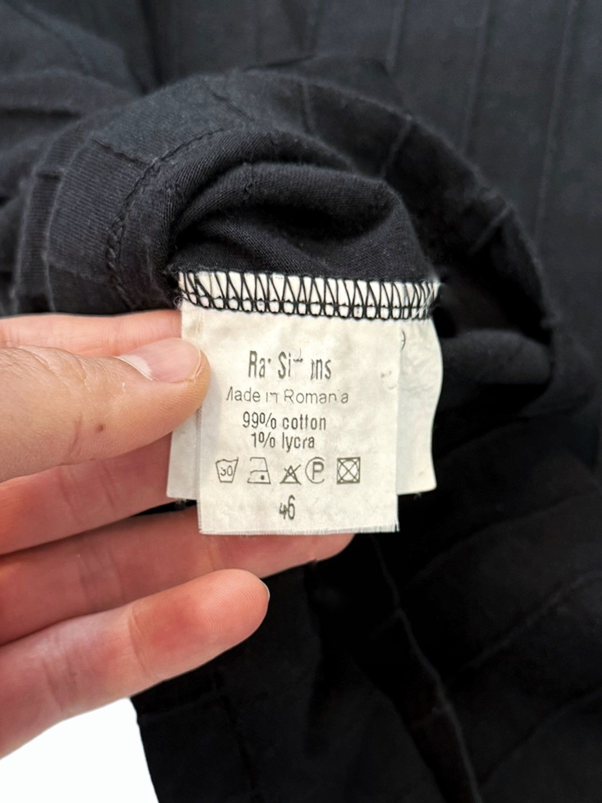Raf Simons GRAIL Consumed 2003 White Asphalt Ribbed Shirt Size US S / EU 44-46 / 1 - 7 Thumbnail