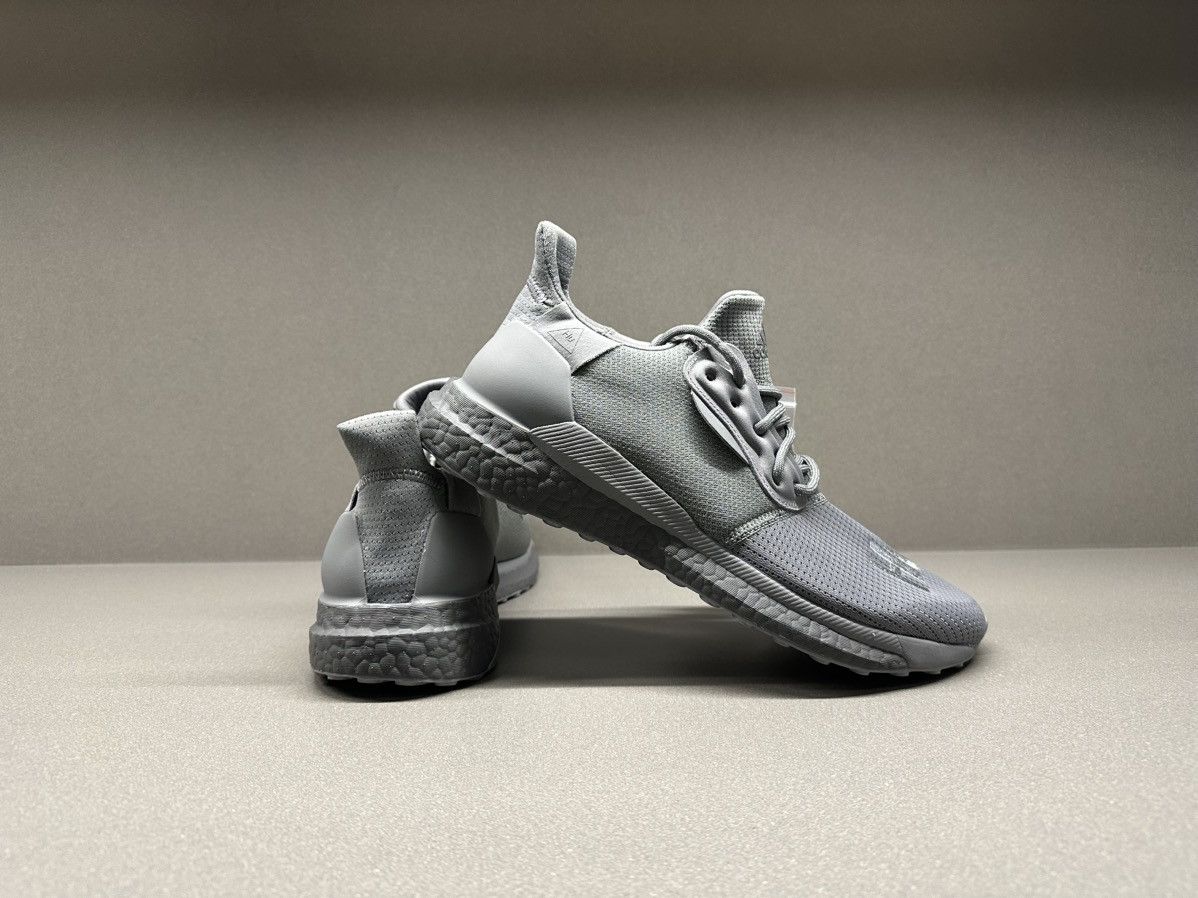 Adidas × Pharrell Adidas Solar Hu Pharrell Greyscale Pack Grey Size US 10.5 / EU 43-44 - 8 Thumbnail