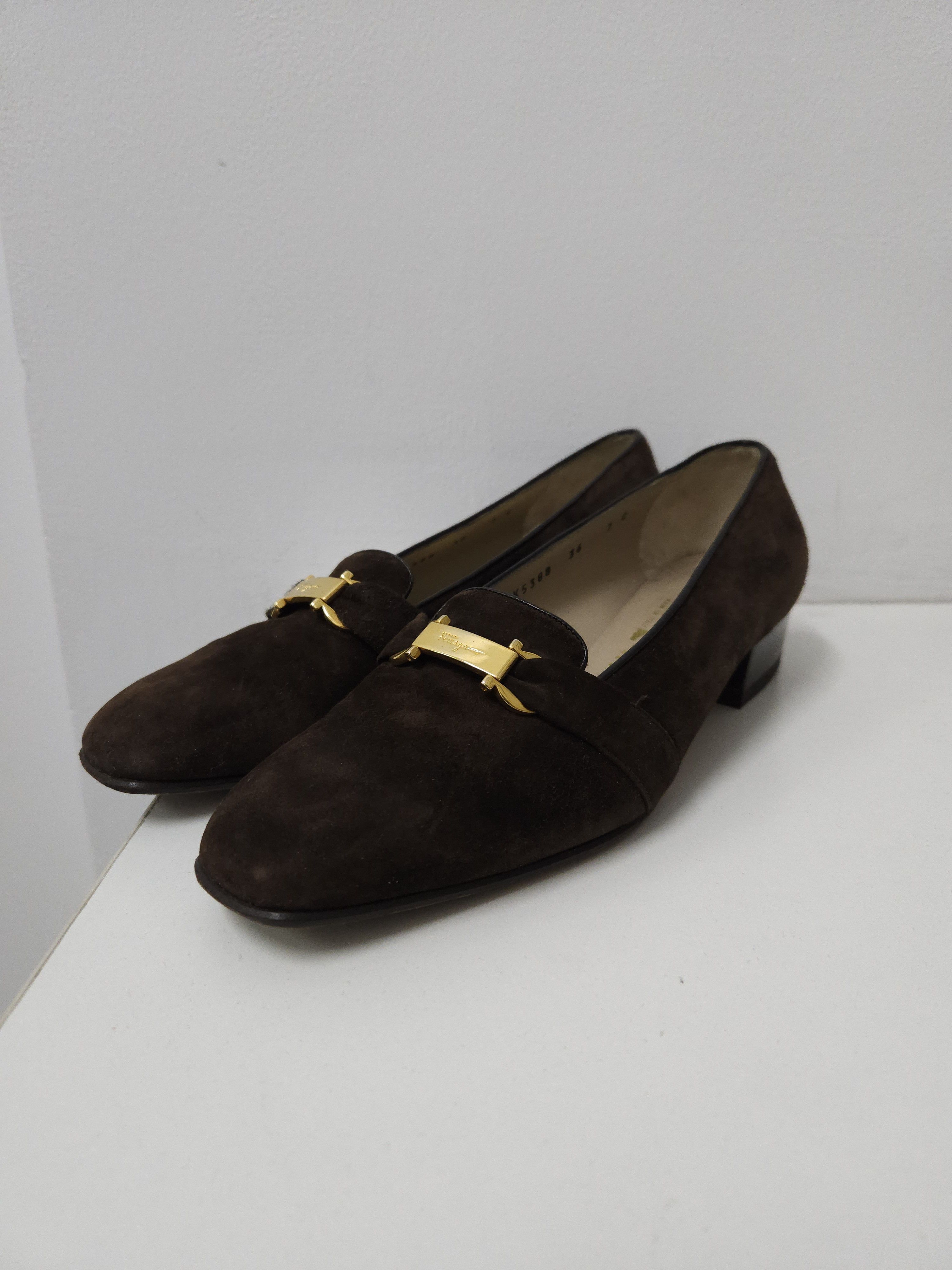 Salvatore Ferragamo Vintage Ferragamo brown suede loafers with gold hardware Size US 7 / IT 37 - 2 Thumbnail