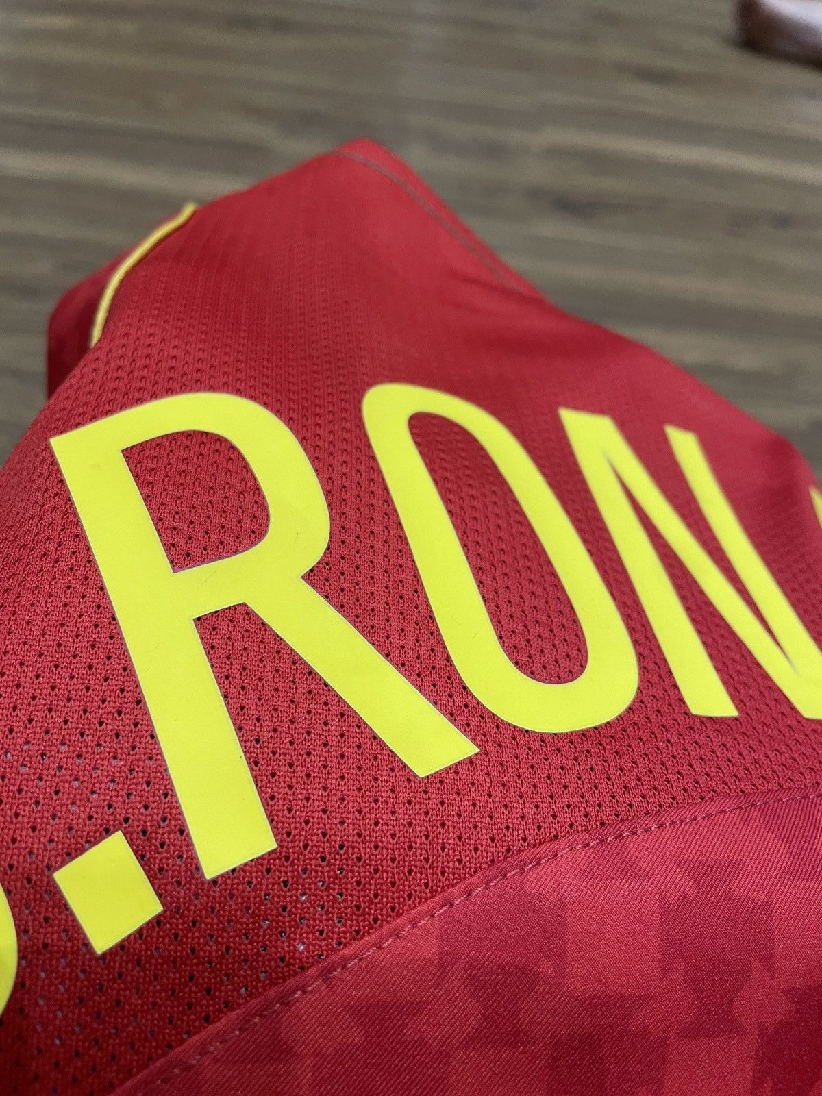 Vintage Jersey Portugal cristiano ronaldo rare Size US XL / EU 56 / 4 - 13 Thumbnail