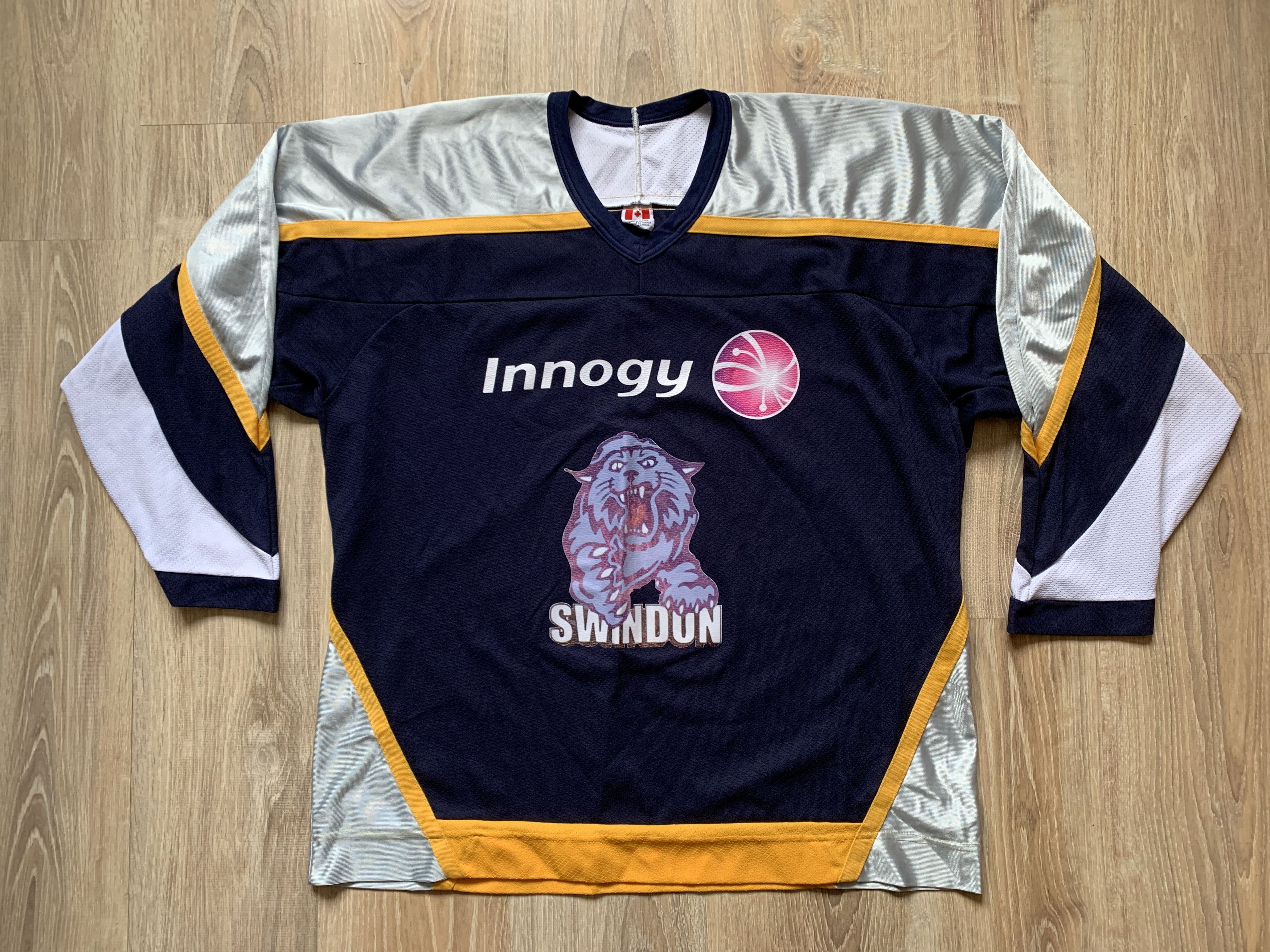 Ccm × NHL × Vintage Vintage Swindon Innogy Ccm Hockey Jersey Size US XL / EU 56 / 4 - 1 Thumbnail