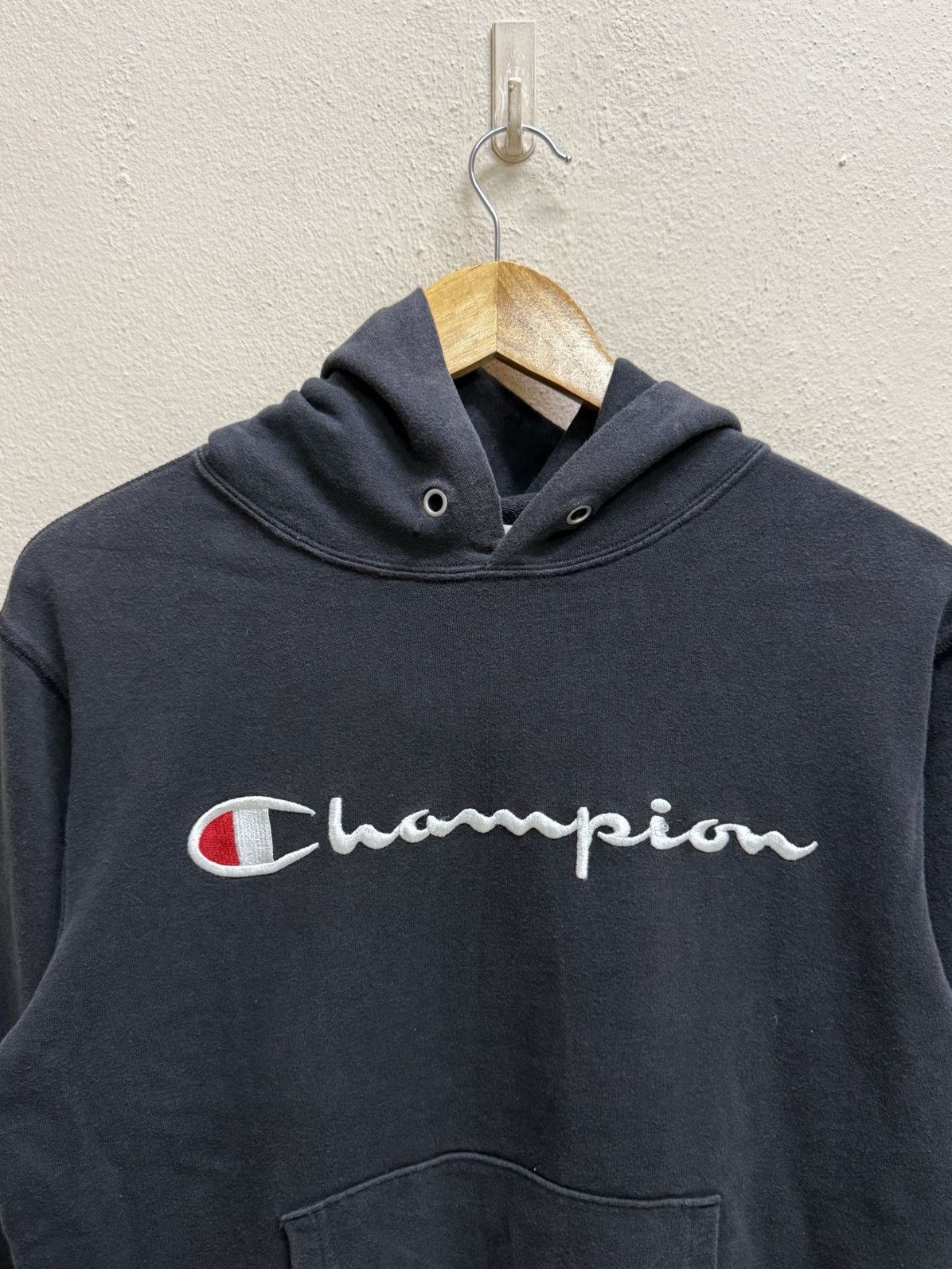 Champion Champion Emroidery Logo Cropped Pullover Sweater Hoodie Size S / US 4 / IT 40 - 17 Thumbnail