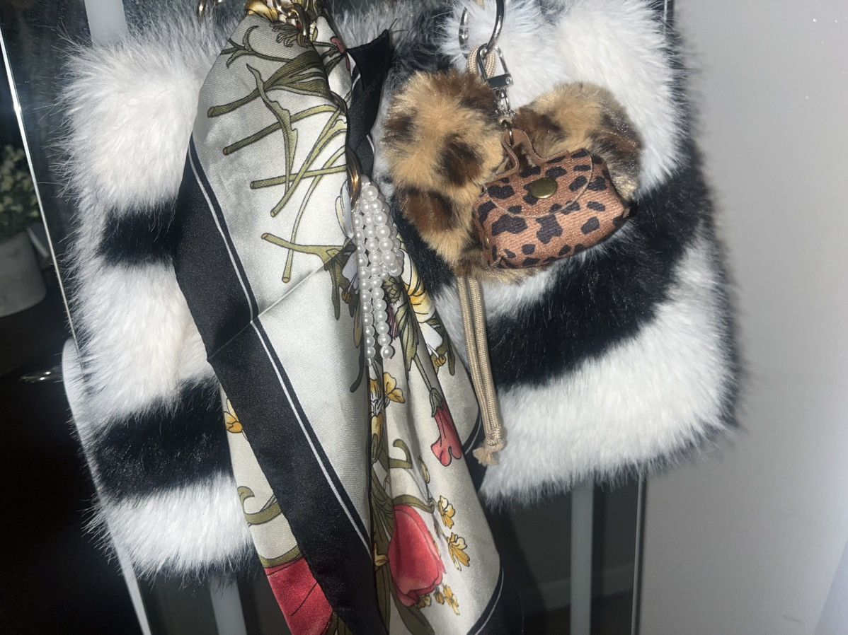 Other Very cute purse deco or key chain Size ONE SIZE - 2 Thumbnail