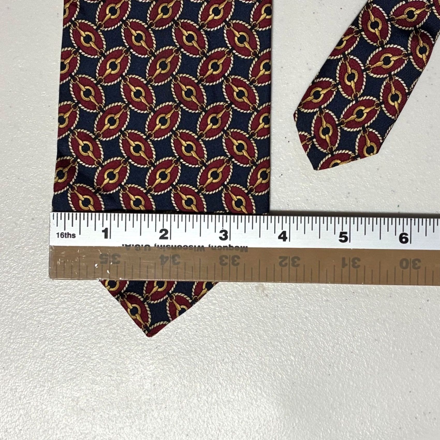 Brooks Brothers Brooks Brothers Necktie Geometric Chain Link Silk Navy Burgundy USA Mens One Size Multicolor Pattern Abstract Wedding Designer Tie Size ONE SIZE - 4 Thumbnail