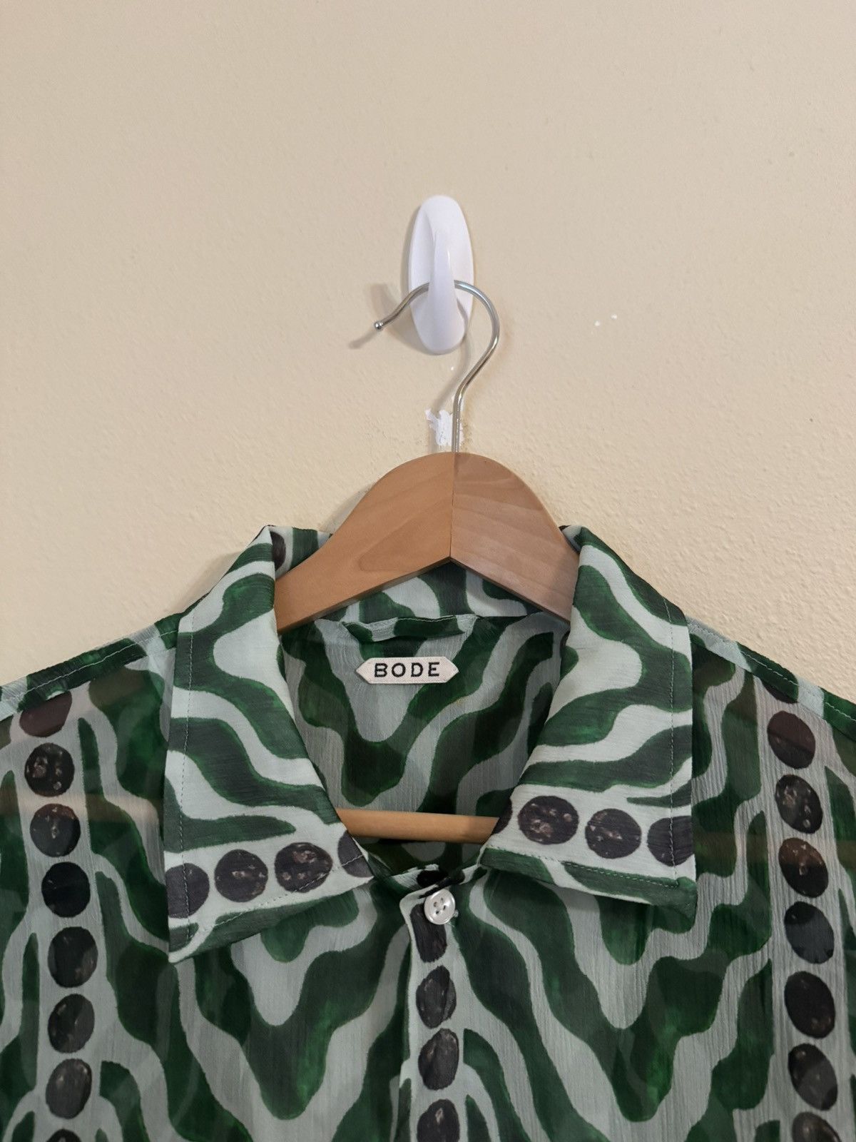 Bode Bode Serpentine Printed Silk Button Up Shirt Green Medium Size US M / EU 48-50 / 2 - 2 Thumbnail