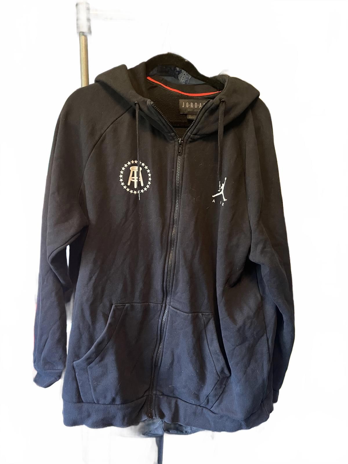 Designer Nike Jordan hoodie Size ONE SIZE - 1 Thumbnail