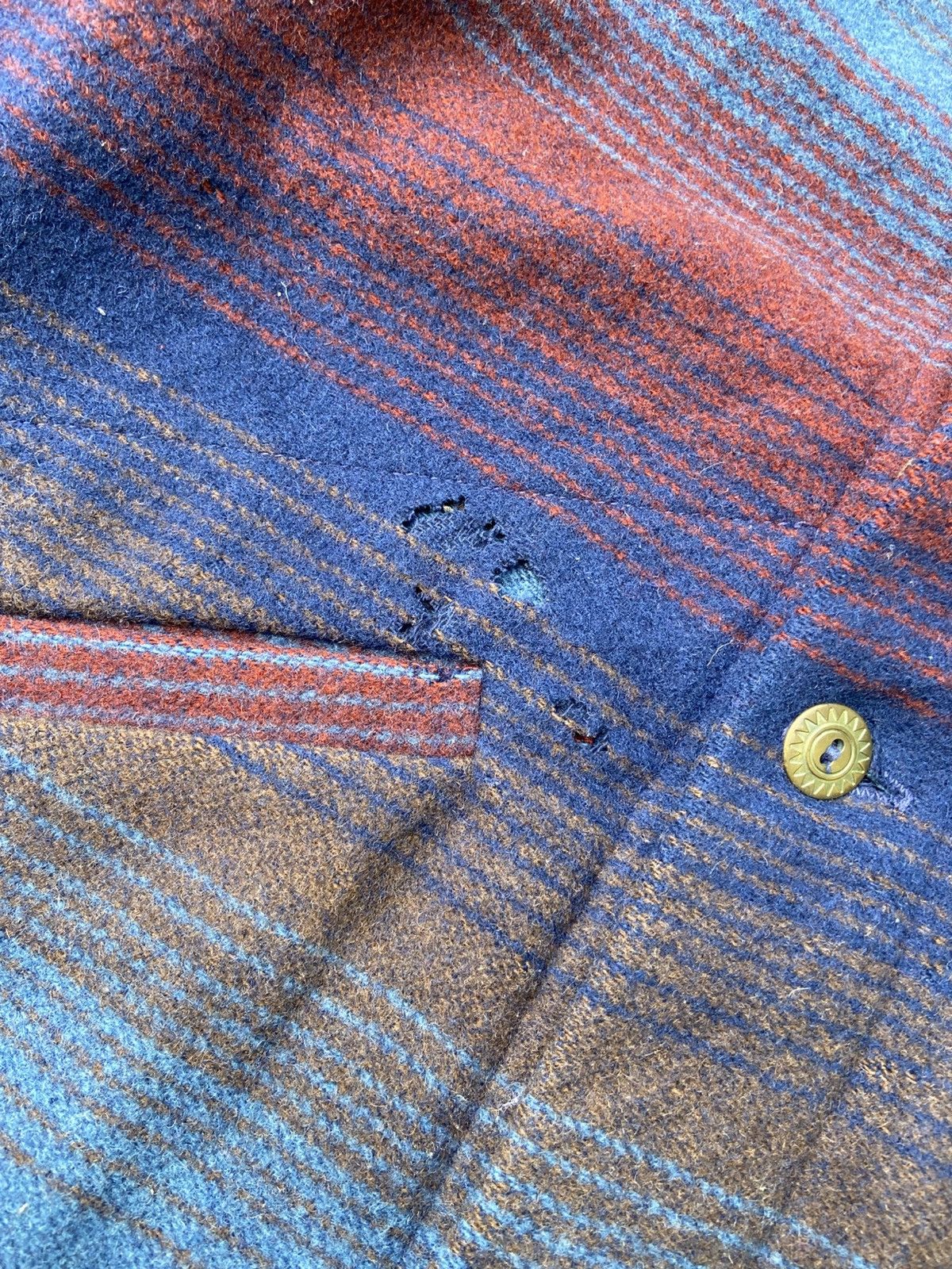 Pendleton Vintage 60’s Pendleton Virgin Wool Board Sunset Ombre Jacket Size US M / EU 48-50 / 2 - 4 Thumbnail