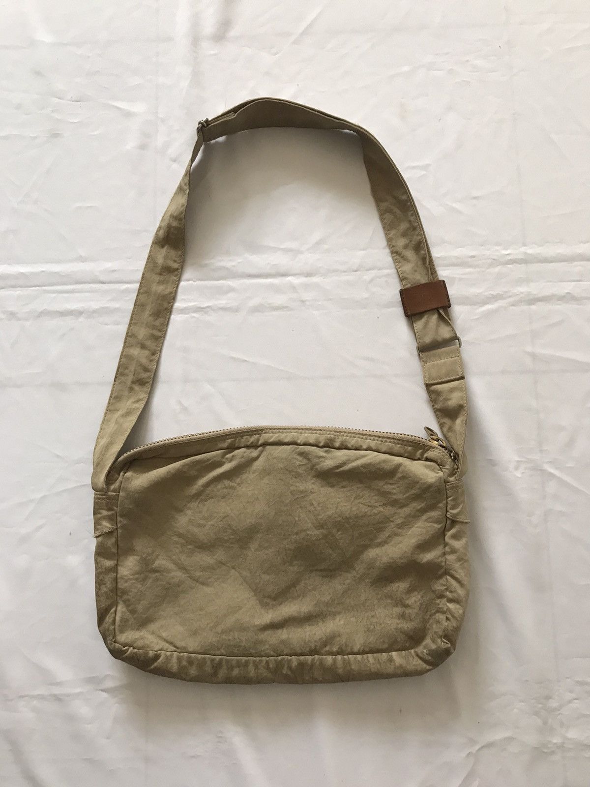 Porter PORTER SLING BAG DISTRESSED Size ONE SIZE - 6 Thumbnail