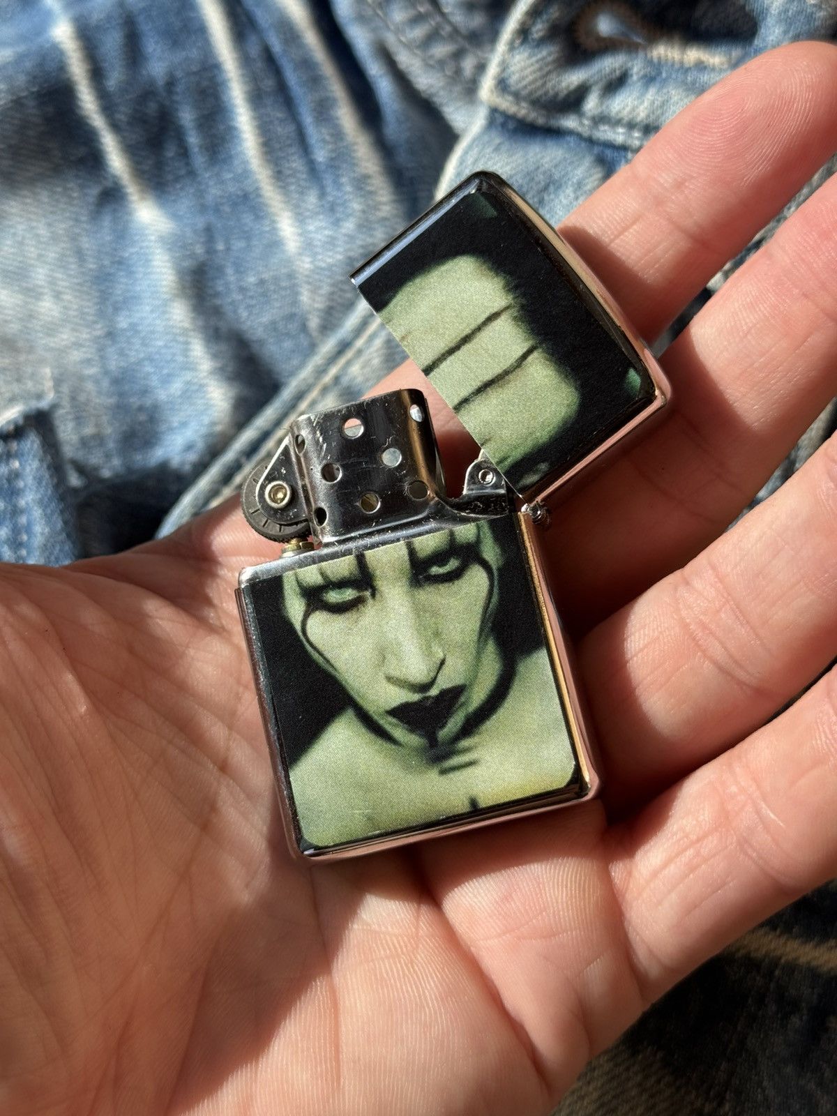Marilyn Manson 🫨Marilyn Manson vintage two sides CIGAR LIGHTER Size ONE SIZE - 3 Thumbnail