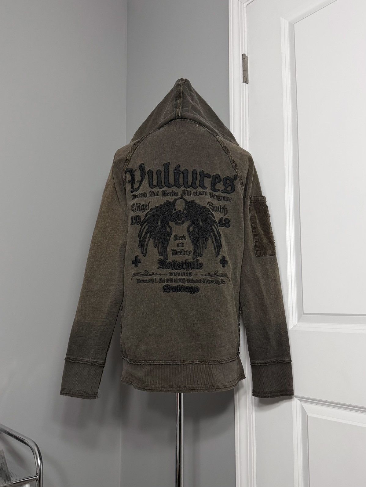 Salvage Y2K Salvage Vultures Embroidered Zip Up Hoodie Size US L / EU 52-54 / 3 - 16 Thumbnail
