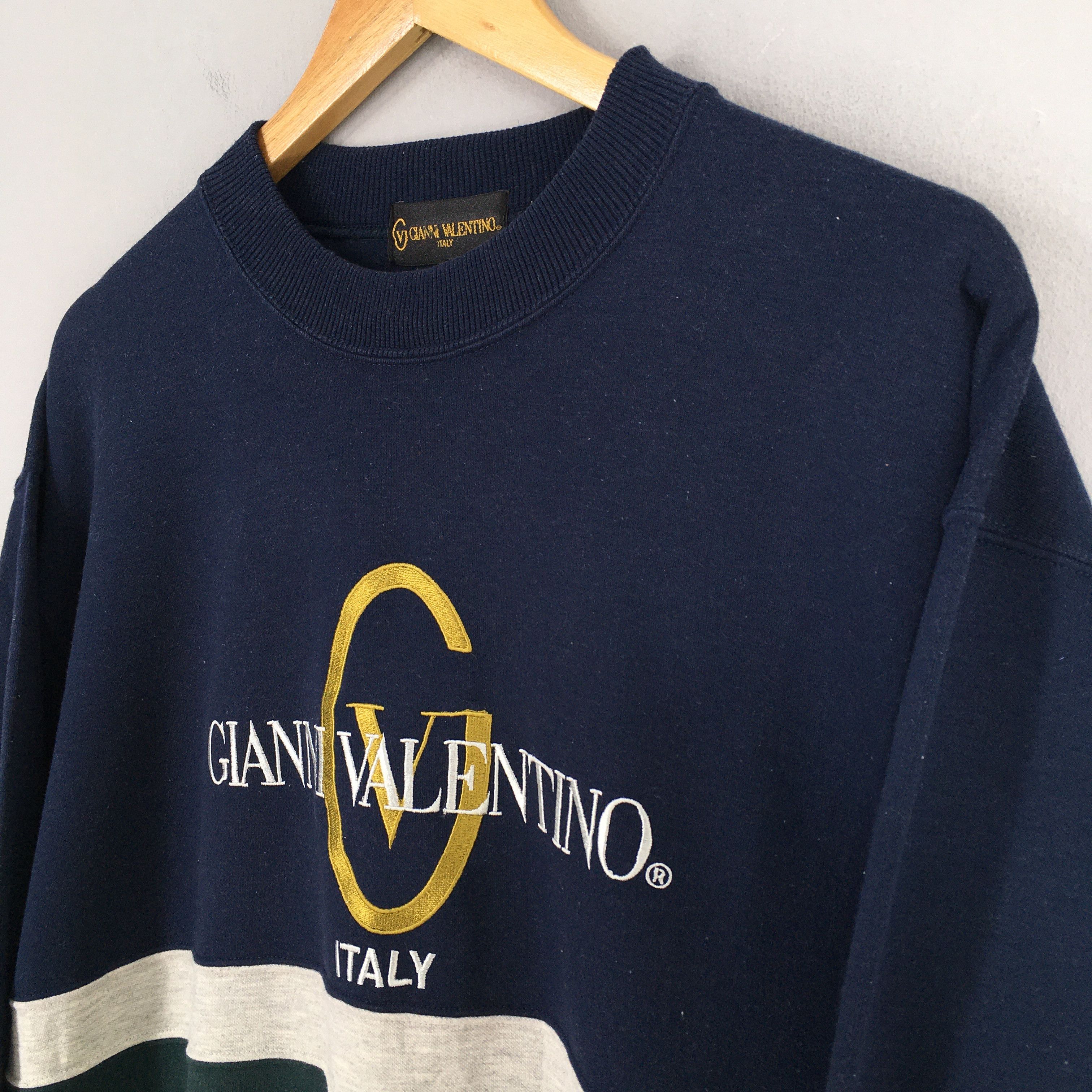 Giovanni Valentino Gianni Valentino Spell Out Embroidery Sweatshirt Large Size US L / EU 52-54 / 3 - 3 Thumbnail