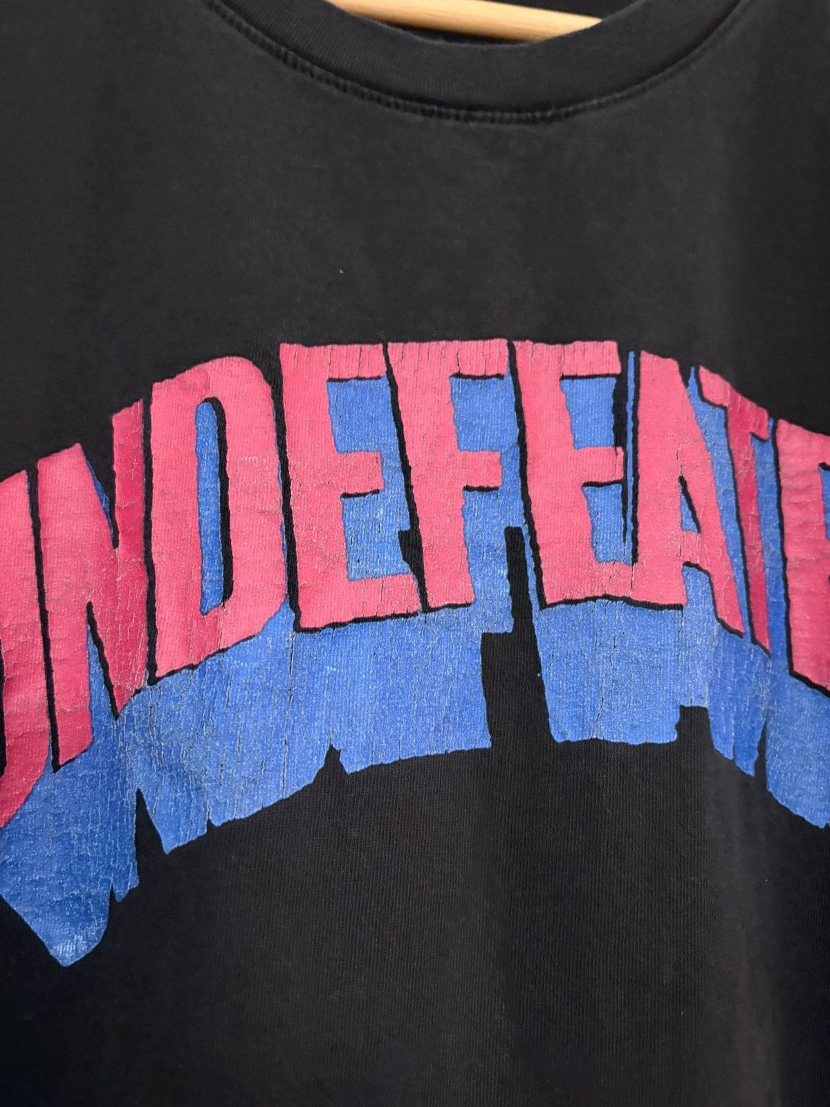 Undefeated 00’s Undefeated Vintage Arc Logo Tee Shirt Size US XXL / EU 58 / 5 - 3 Thumbnail