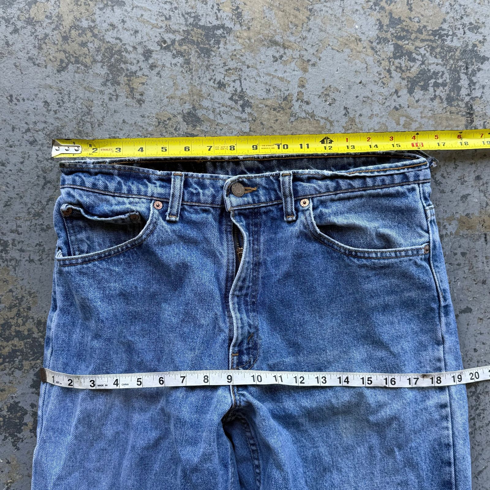 Levi's Vintage 90’s Levi’s 505 Straight Leg Jeans Size US 32 / EU 48 - 9 Thumbnail