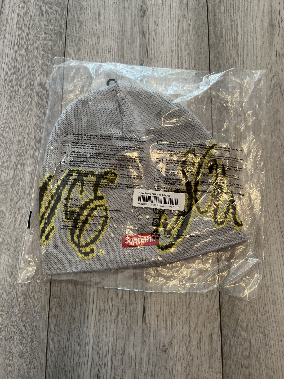 Supreme Supreme SS26 New Era Cursive Beanie Grey Size ONE SIZE - 4 Thumbnail