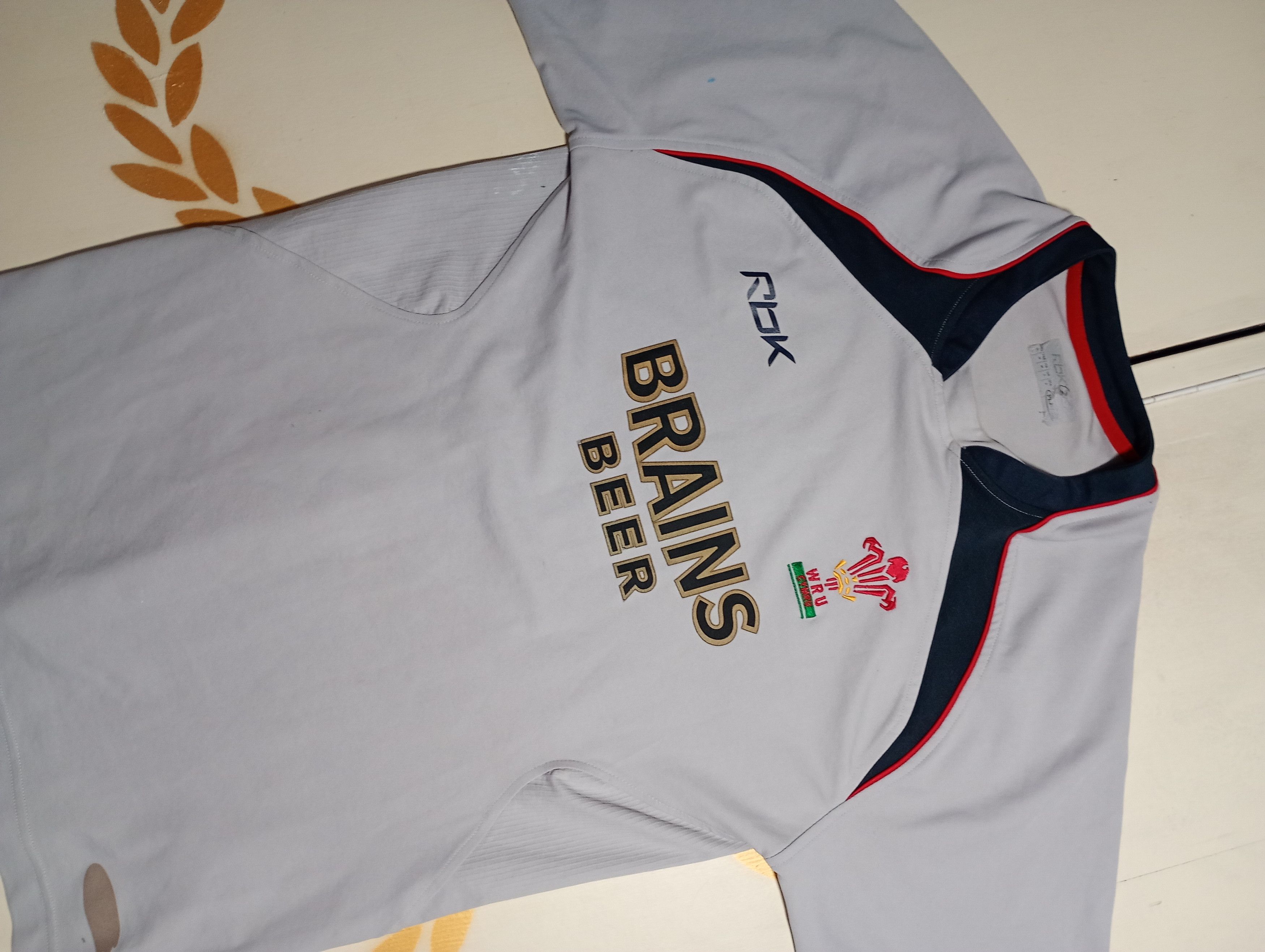 Reebok Reebok Wales Away Rugby Shirt 2006 Size US M / EU 48-50 / 2 - 5 Thumbnail