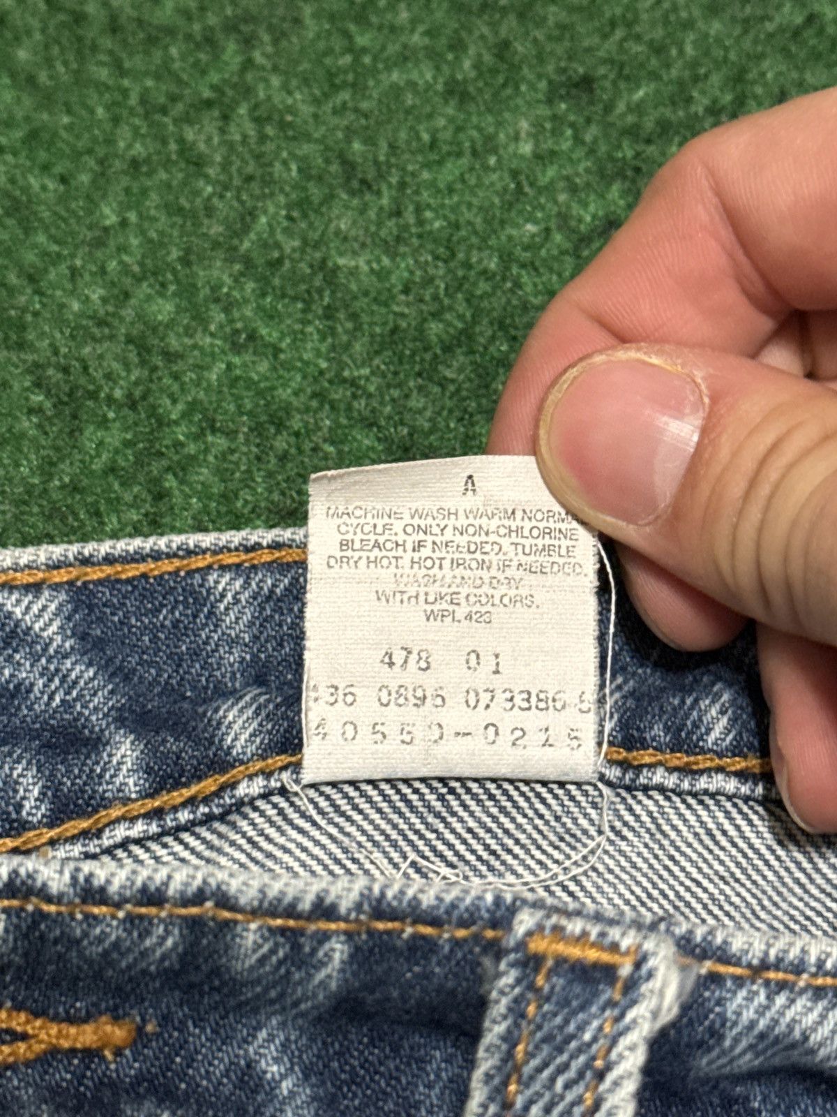 Levi's Vintage Clothing Levis 550 Relaxed Orange Tab Perfect Wash 34x32 90s Jeans Size US 34 / EU 50 - 5 Thumbnail