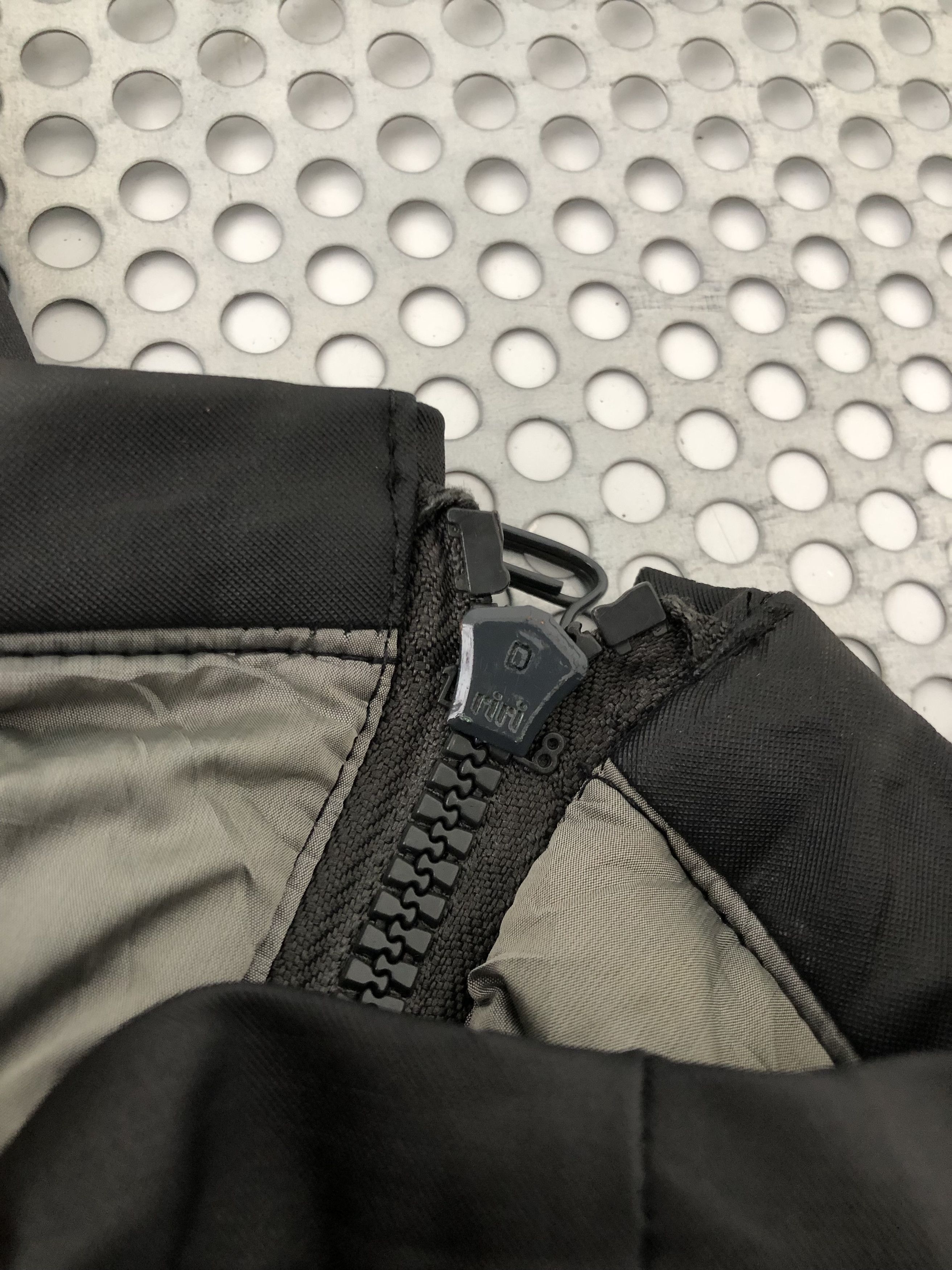 Massimo Osti 1996 A/W Massimo Osti Production Rubberized Mountain Parka Size US S / EU 44-46 / 1 - 11 Thumbnail