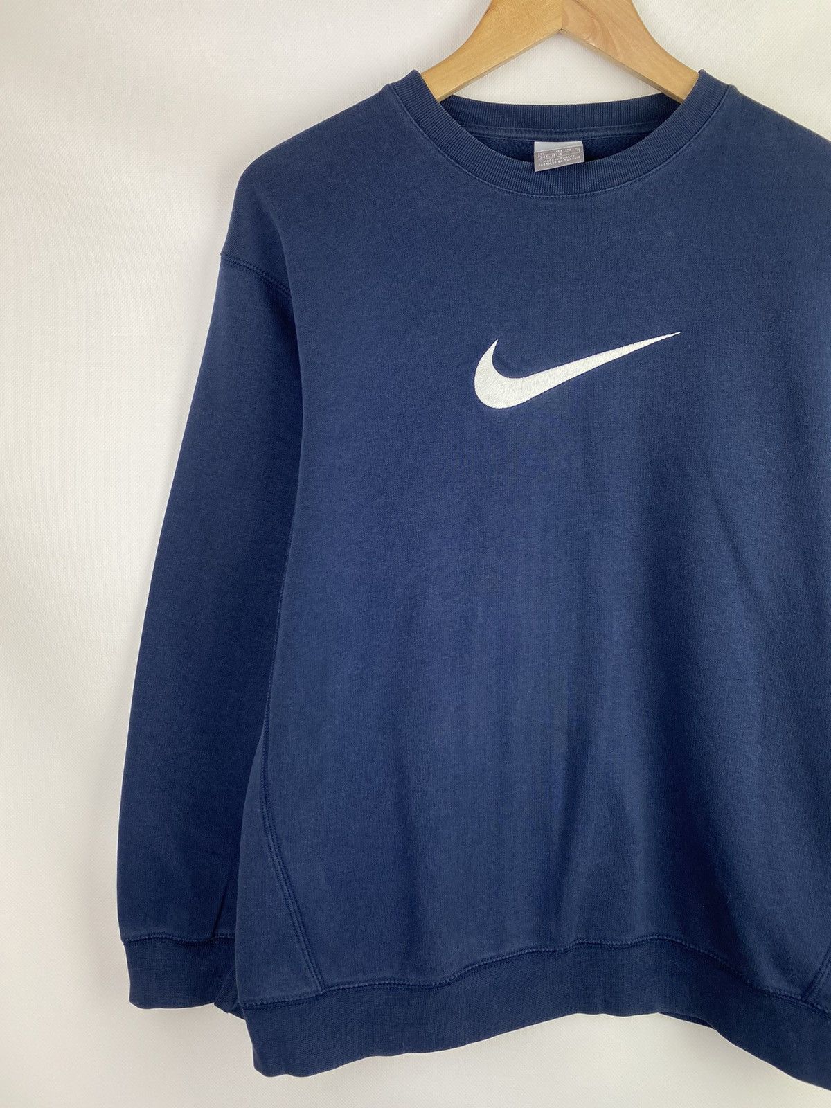 Nike × Vintage Nike vintage Y2K big swoosh sweatshirt fits ladies xl Size XL / US 12-14 / IT 48-50 - 2 Thumbnail