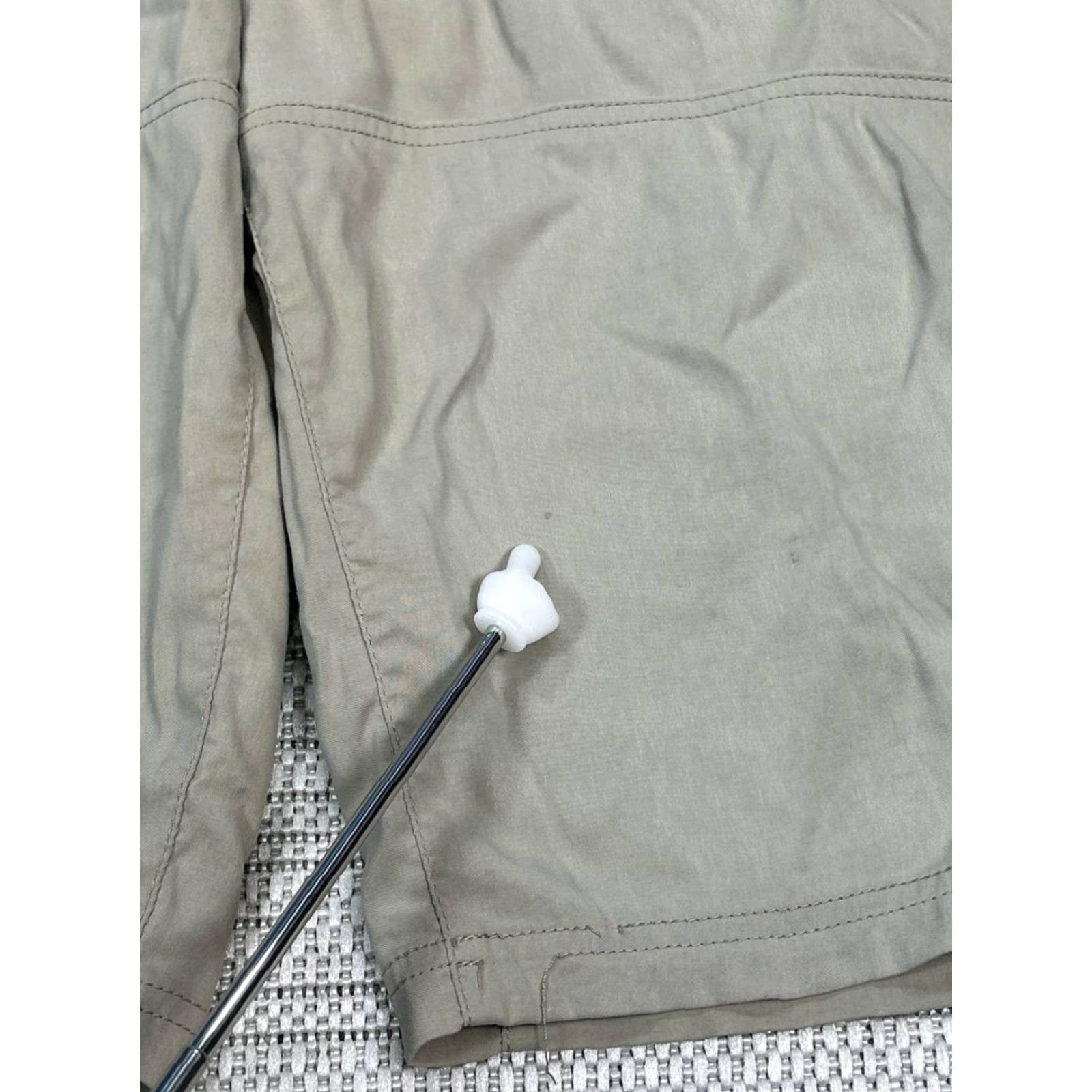 Prana prAna Breathe Cargo Shorts Mens Large Beige Logo Stretch Mid Rise HikingShorts Size US 33 - 4 Thumbnail