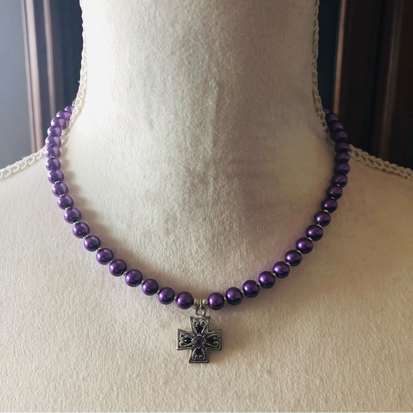 Handmade Handcrafted repurpose Maltese cross pendant Pearl necklace Size ONE SIZE - 2 Thumbnail