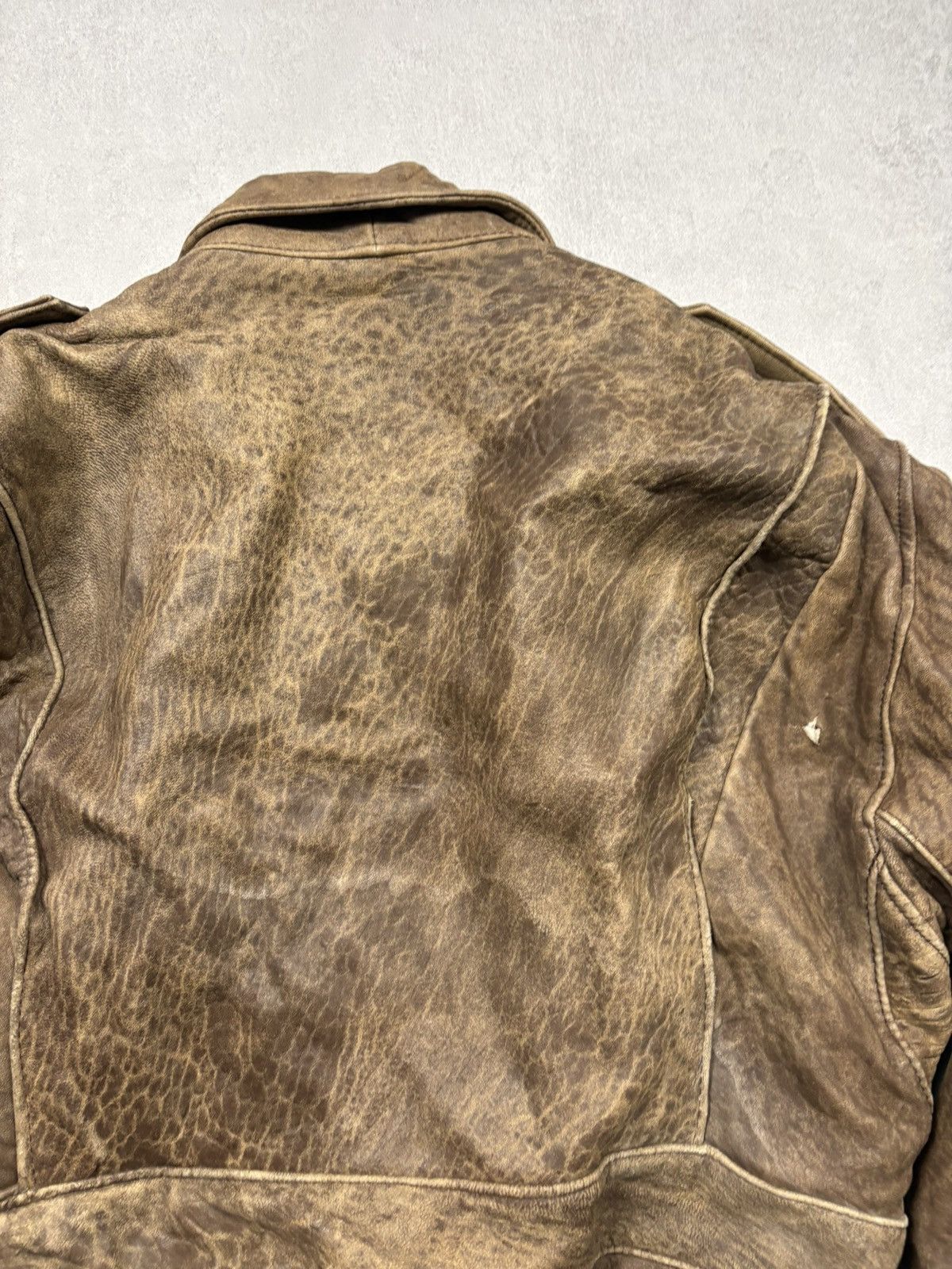 Leather Vintage A2 Distressed Leather Bomber Flight Jacket USA Patch Size US M / EU 48-50 / 2 - 12 Thumbnail