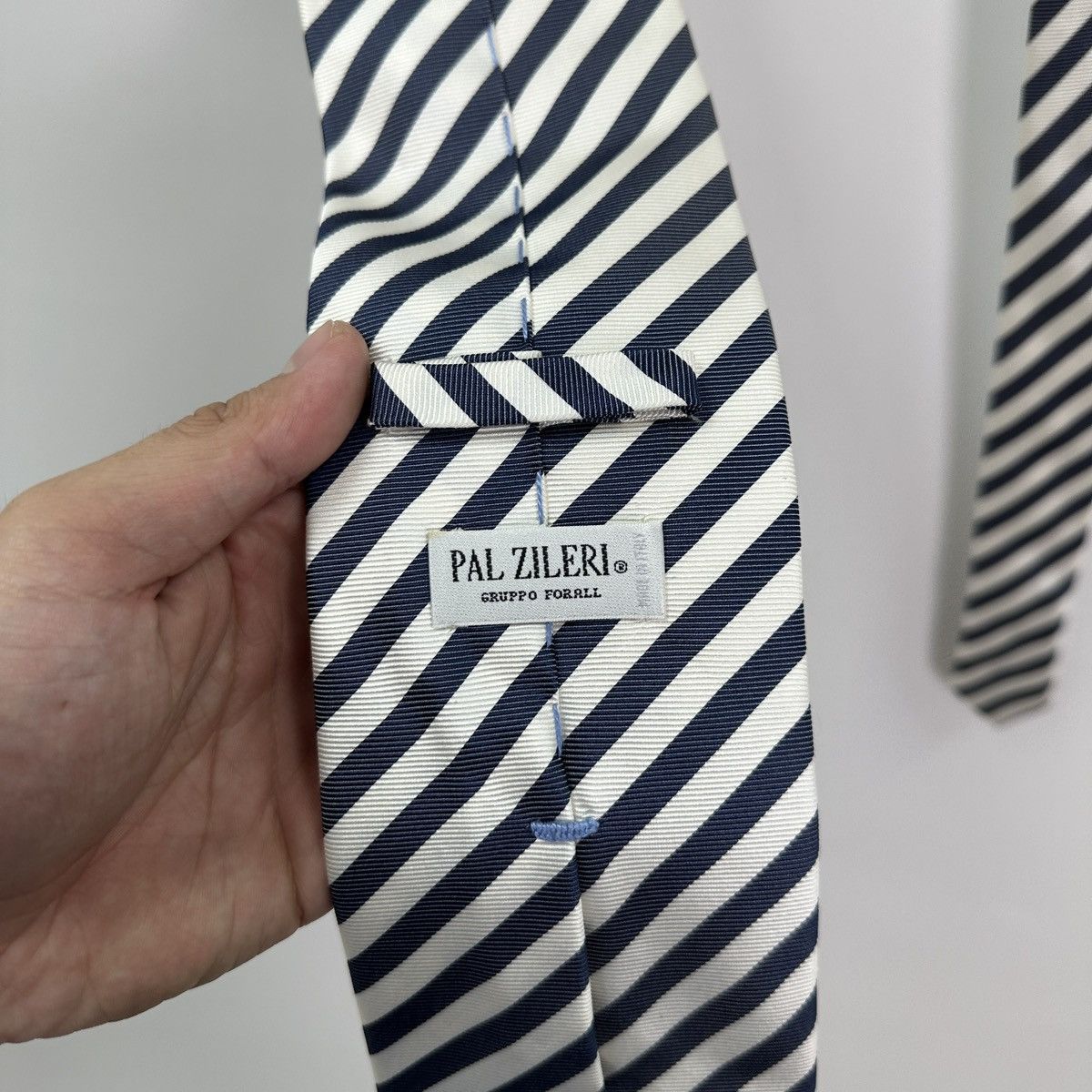 Pal Zileri Vintage 90s Pal Zileri Striped Silk tie Made in Italy luxury Size ONE SIZE - 3 Thumbnail