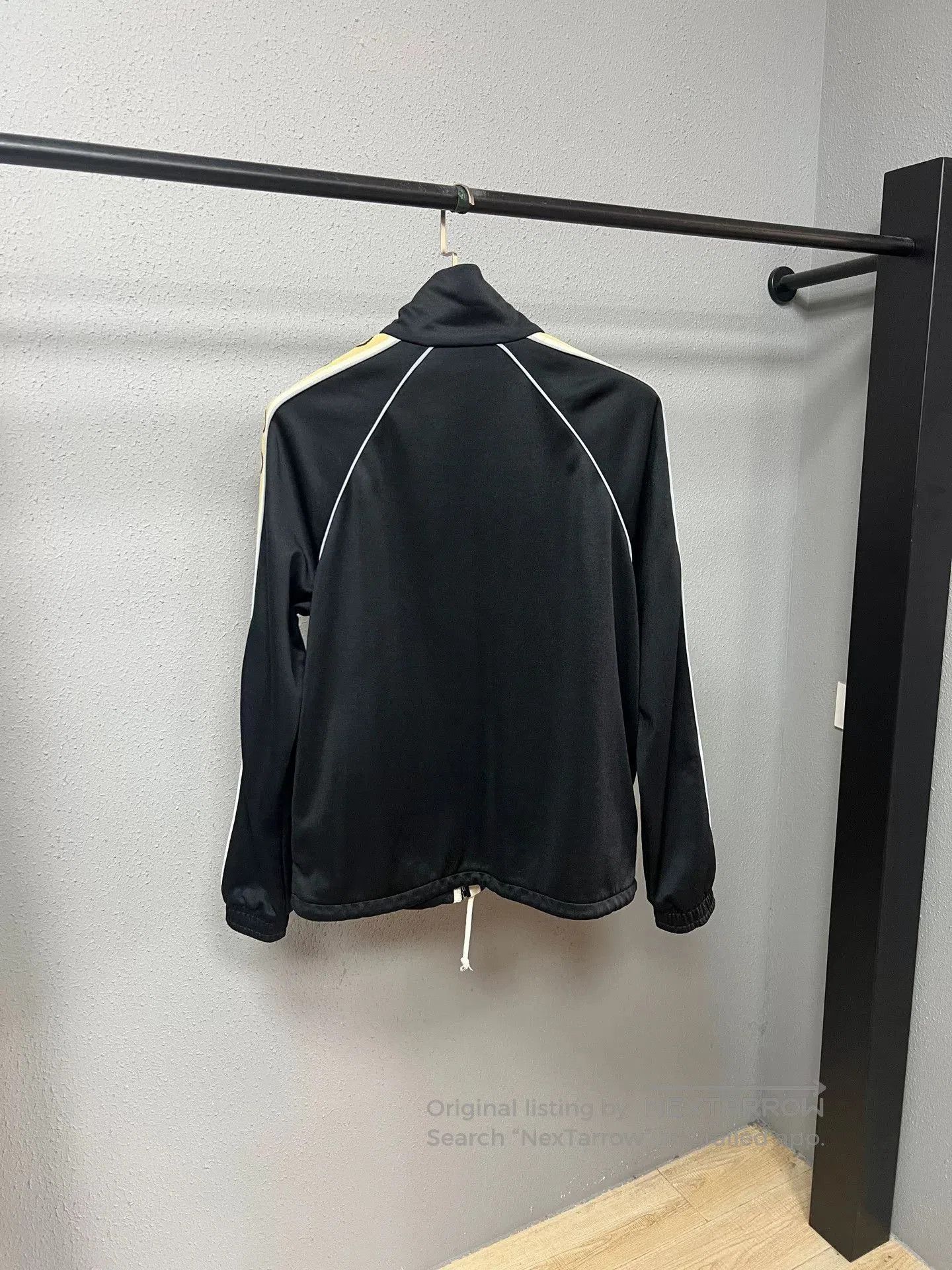 Gucci gucci reflective black jacket size s. Size US S / EU 44-46 / 1 - 2 Thumbnail