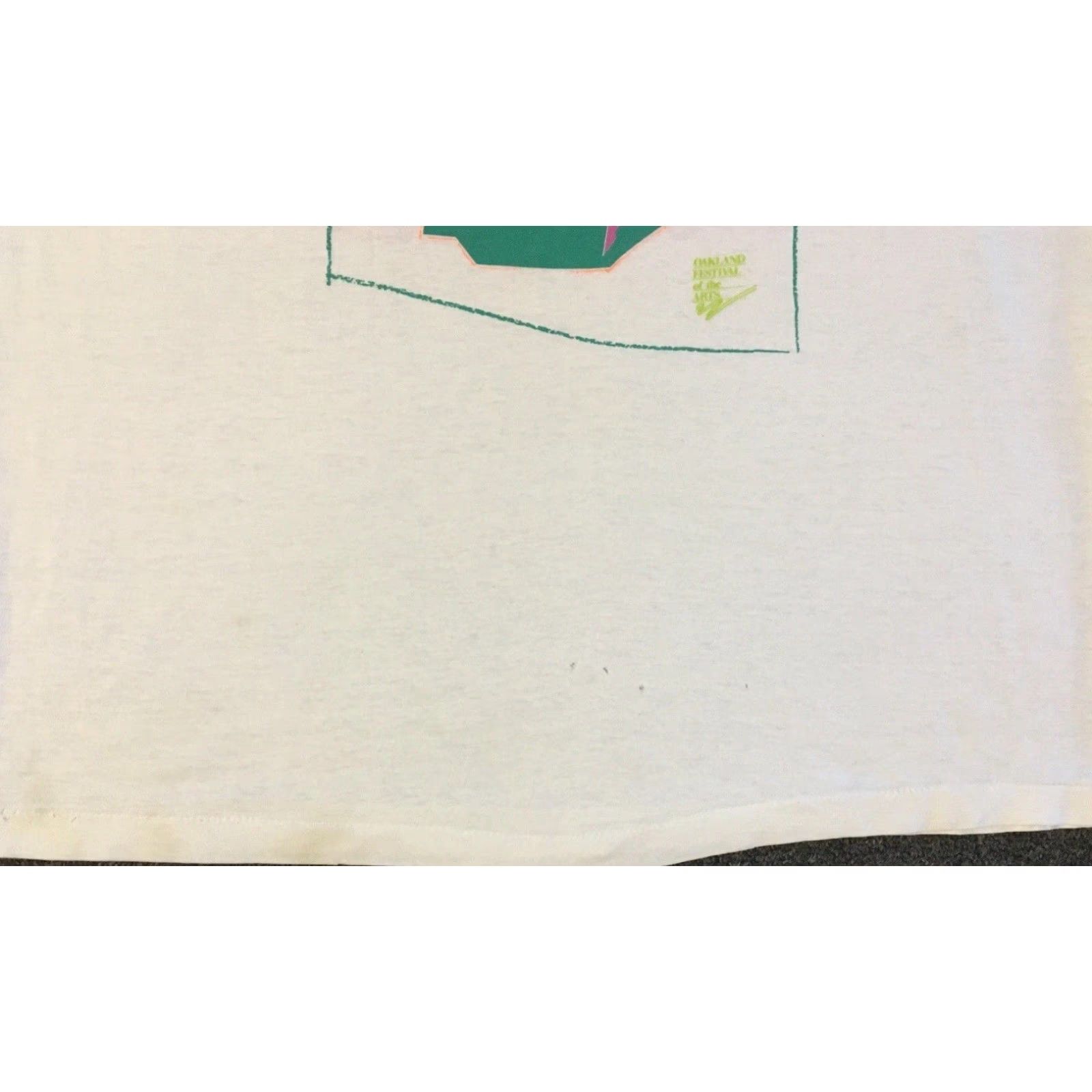 Budweiser VINTAGE Oakland Art Explosion Faded Abstract Shirt S White 80s 90s Grunge Surf Beer USA Size US S / EU 44-46 / 1 - 6 Thumbnail