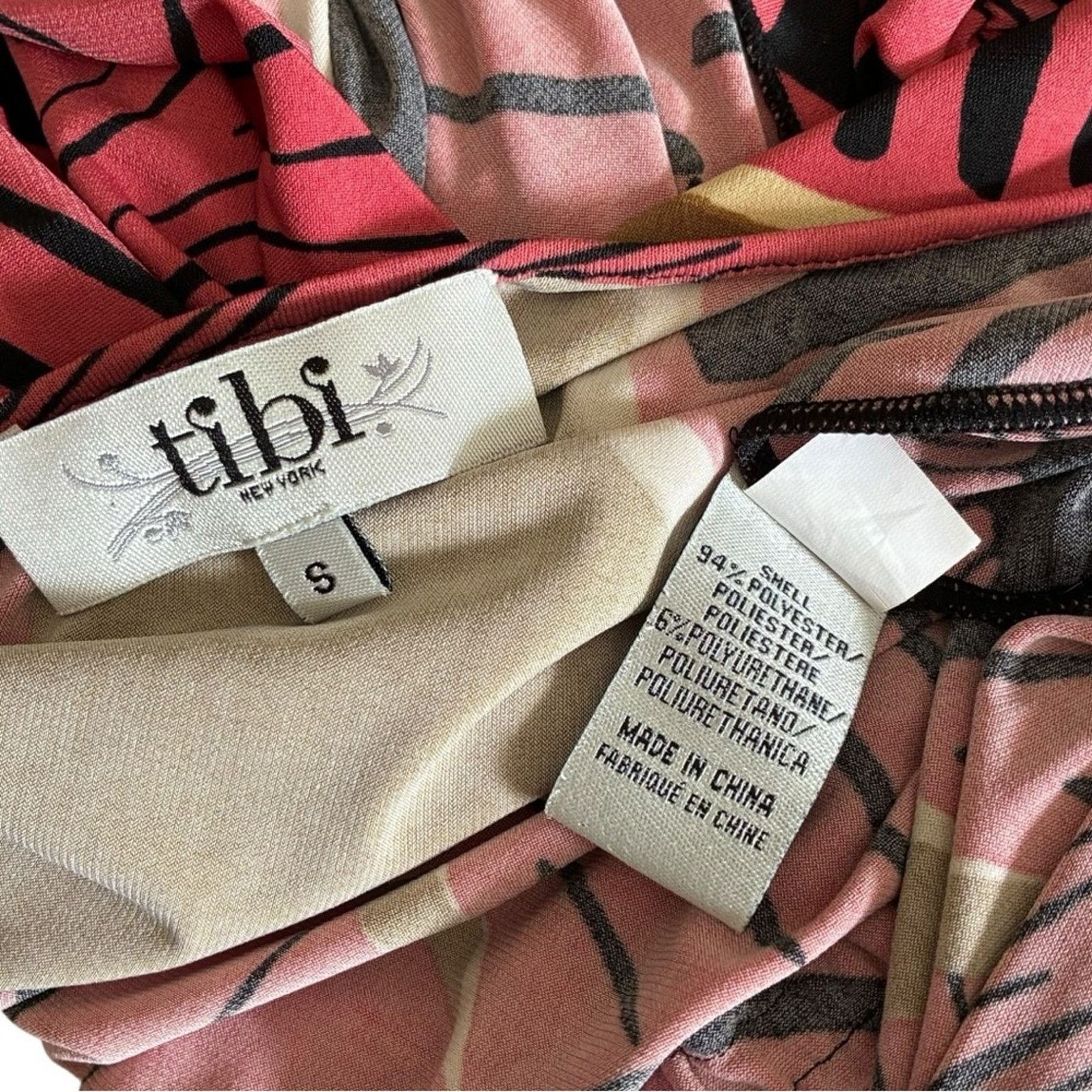 Tibi Tibi New York one shoulder dress in a graphic print Size S / US 4 / IT 40 - 6 Thumbnail
