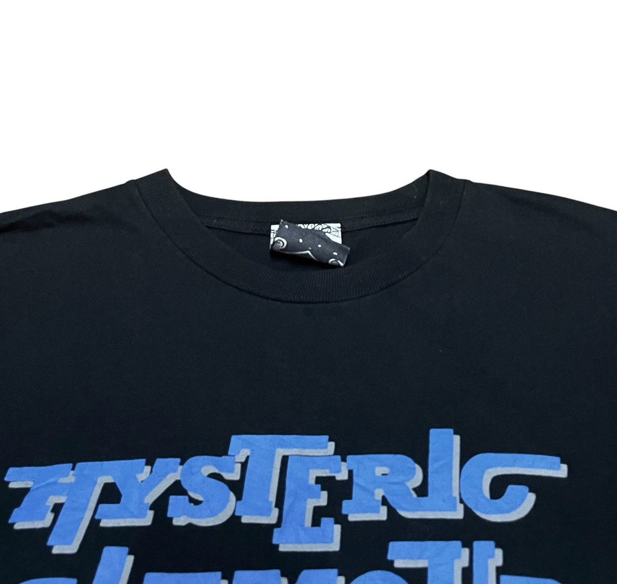Hysteric Glamour Very Rare Vintage Hysteric Glamour Overprint T-shirt 1990s Size US L / EU 52-54 / 3 - 4 Thumbnail