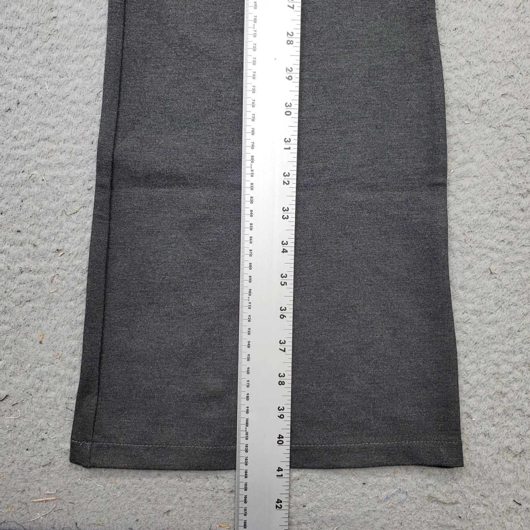 Old Navy Old Navy Trouser Pants Women's 14 Gray Viscose Blend Stretch Casual Flared Leg Size 36" / US 14 / IT 50 - 3 Thumbnail
