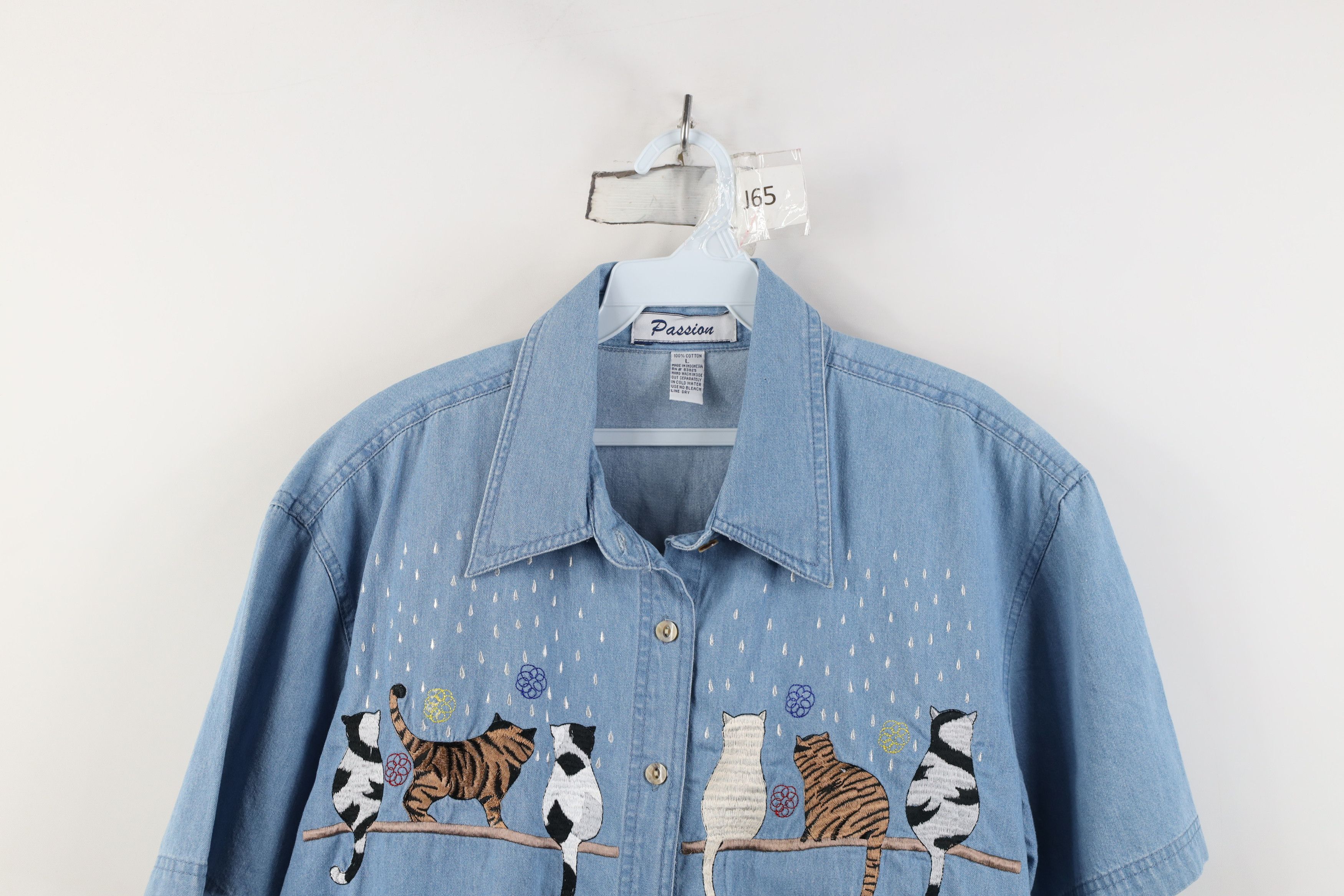 Vintage Vintage 90s Streetwear Short Sleeve Denim Button Shirt Size L / US 10 / IT 46 - 2 Thumbnail