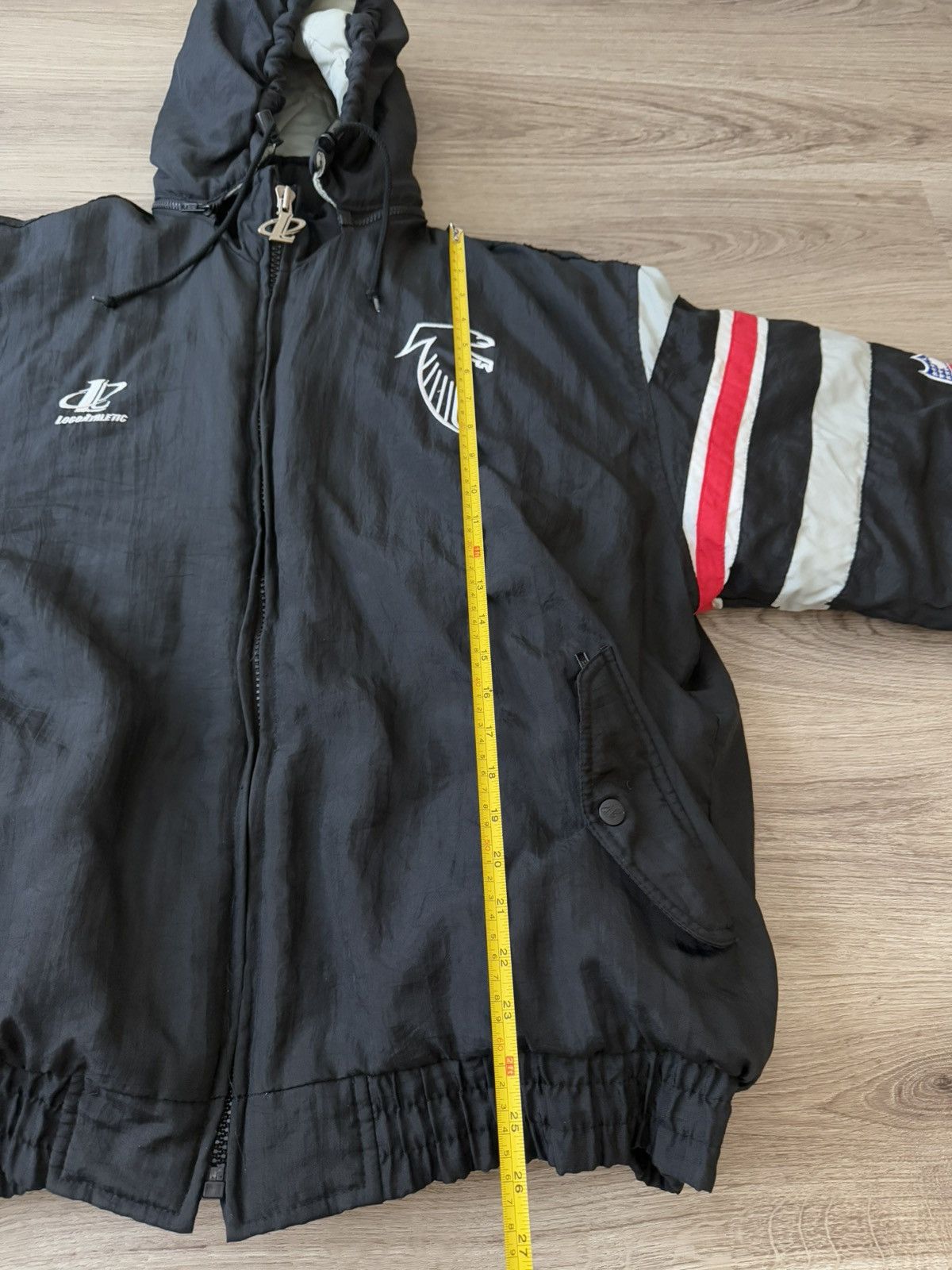 NFL × Pro Line 90s falcons proline jacket Size US XL / EU 56 / 4 - 4 Thumbnail