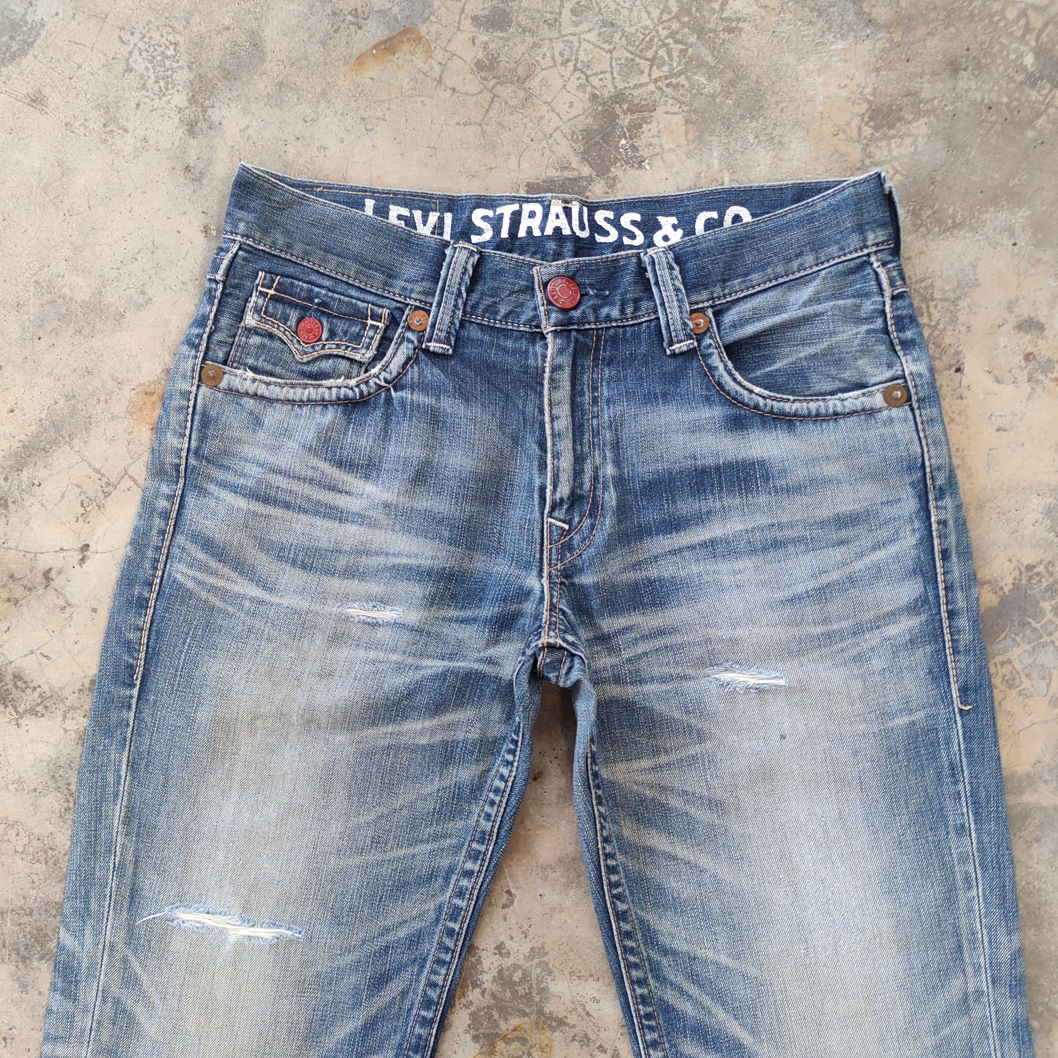 Jean W34 VINTAGE LEVI'S 502 FADED RIPPED JEANS DENIM PANTS Size US 34 / EU 50 - 3 Thumbnail