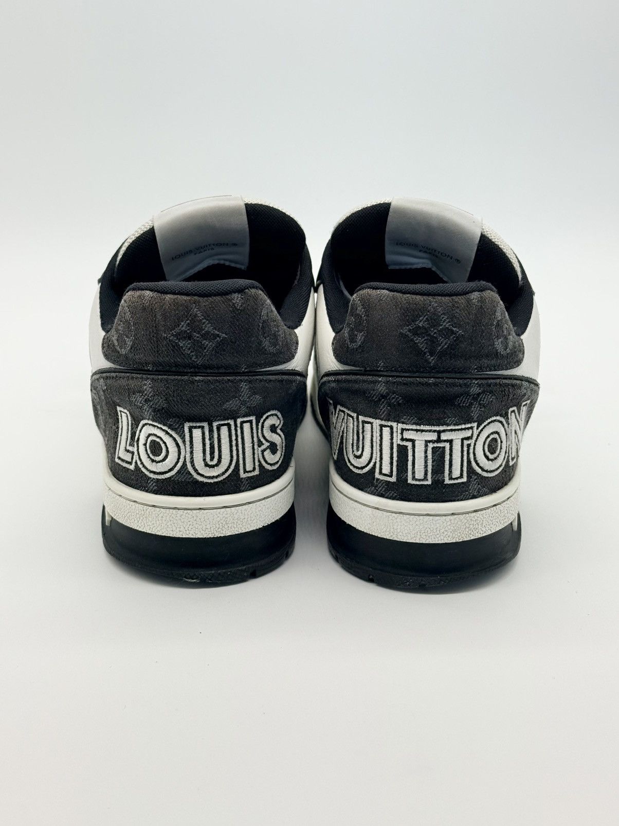 Louis Vuitton Size 9 - Louis Vuitton Trainer Low Strap Black Size US 9 / EU 42 - 5 Thumbnail