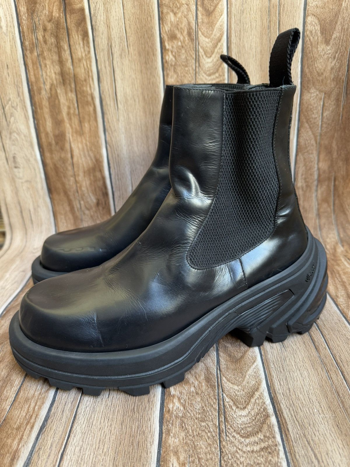 1017 ALYX 9SM × Alyx × MMW Removable sole chelsea boots Size US 7.5 / EU 40-41 - 1 Thumbnail