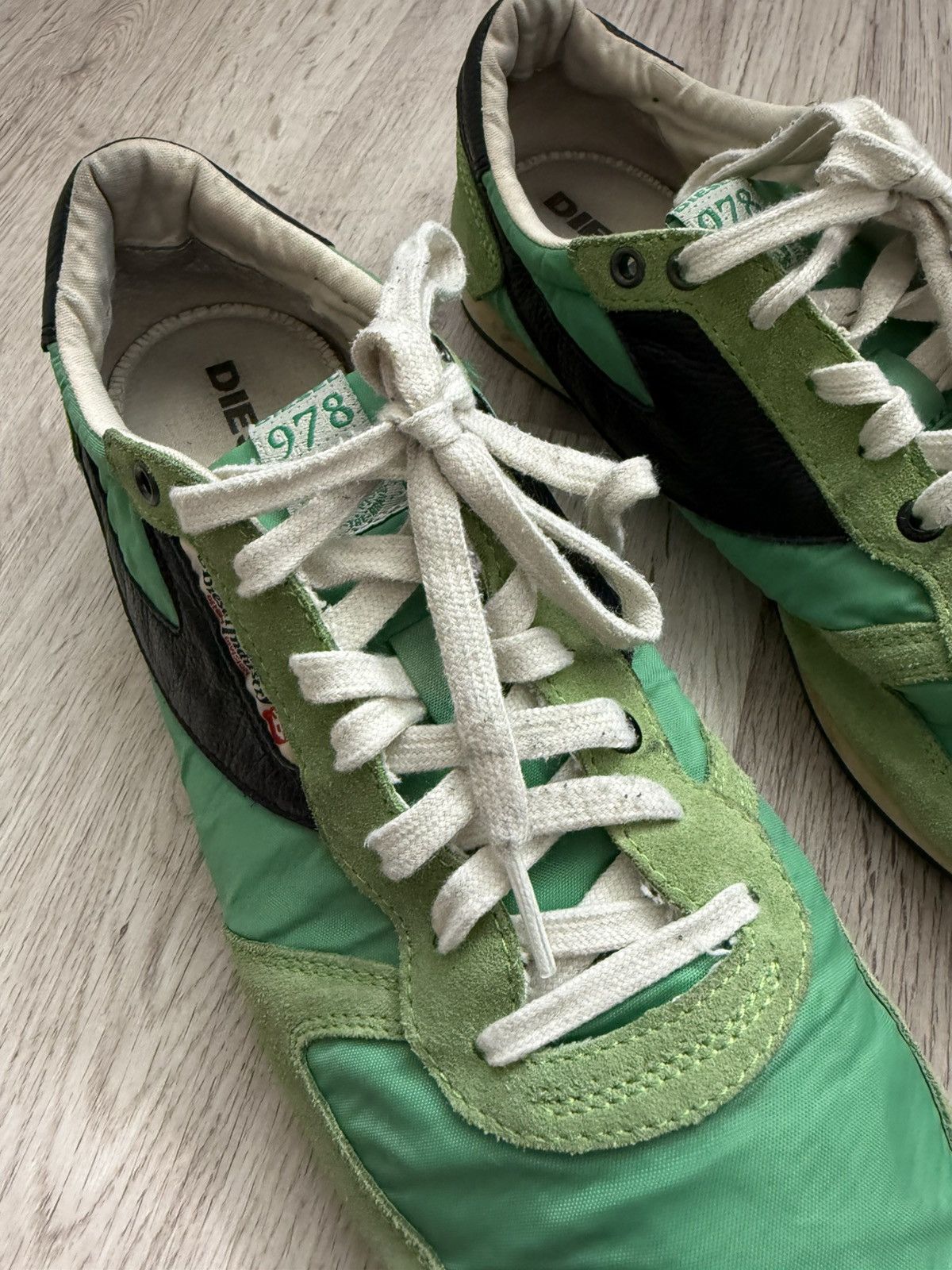 Diesel Vintage Diesel 978 Archive Runner Sneakers Green Y2K Nylon Size US 10.5 / EU 43-44 - 7 Thumbnail