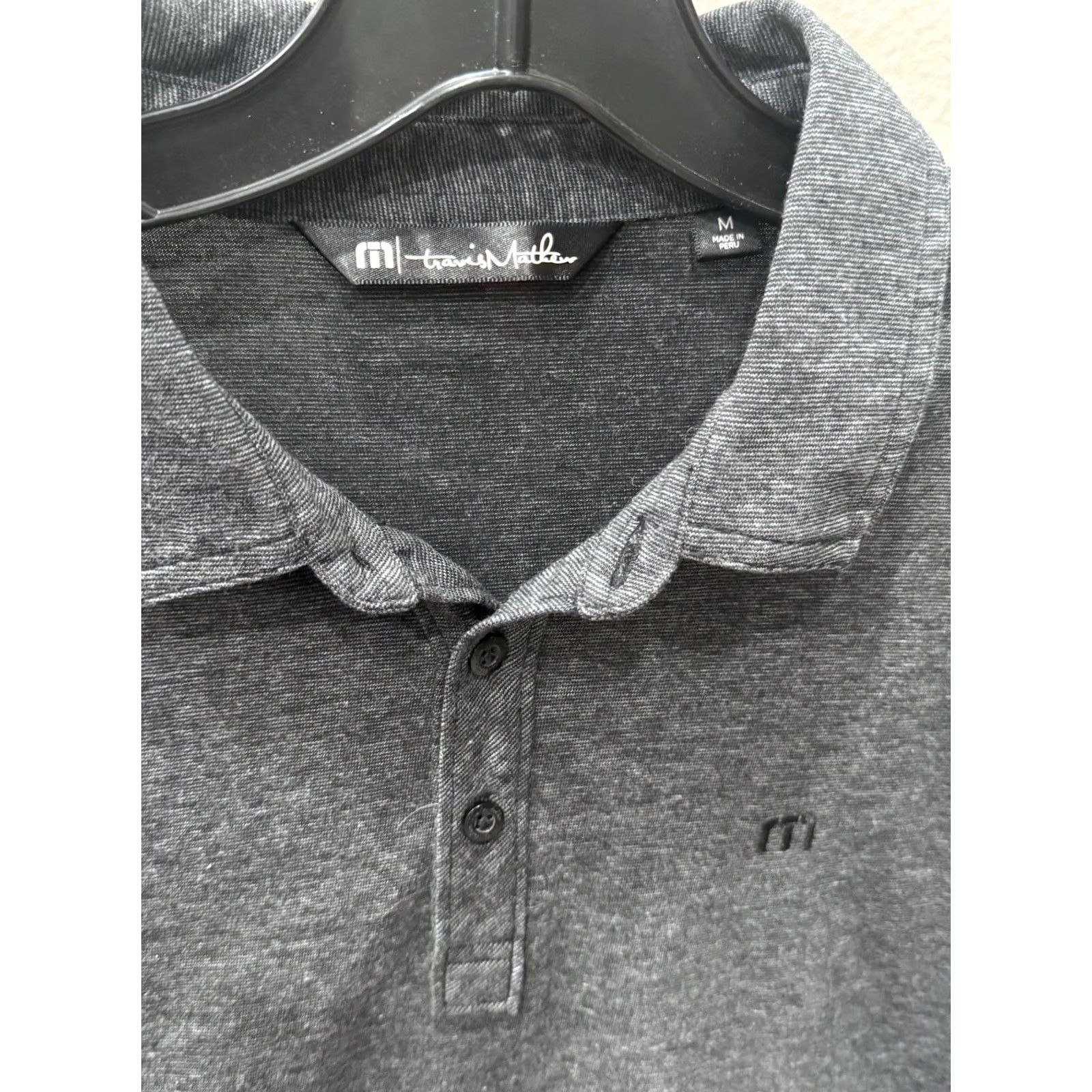 TravisMathew Travis Matthew Gray Soft Medium M POLO SHIRT Size US M / EU 48-50 / 2 - 5 Thumbnail