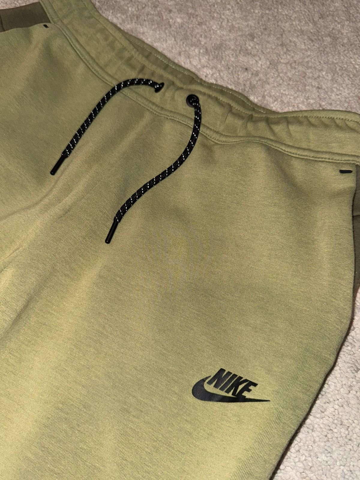Nike Nike Sportswear Tech Fleece Jogger Pants Green Size US 32 / EU 48 - 2 Thumbnail