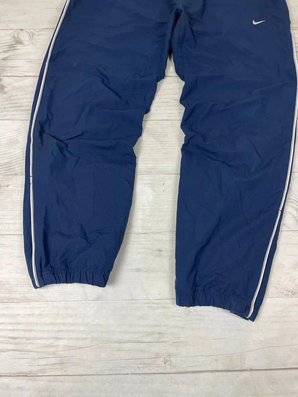 Nike Vintage Nike Track Pants 00s Striped Nylon Swoosh Y2K Baggy Size US 34 / EU 50 - 4 Thumbnail