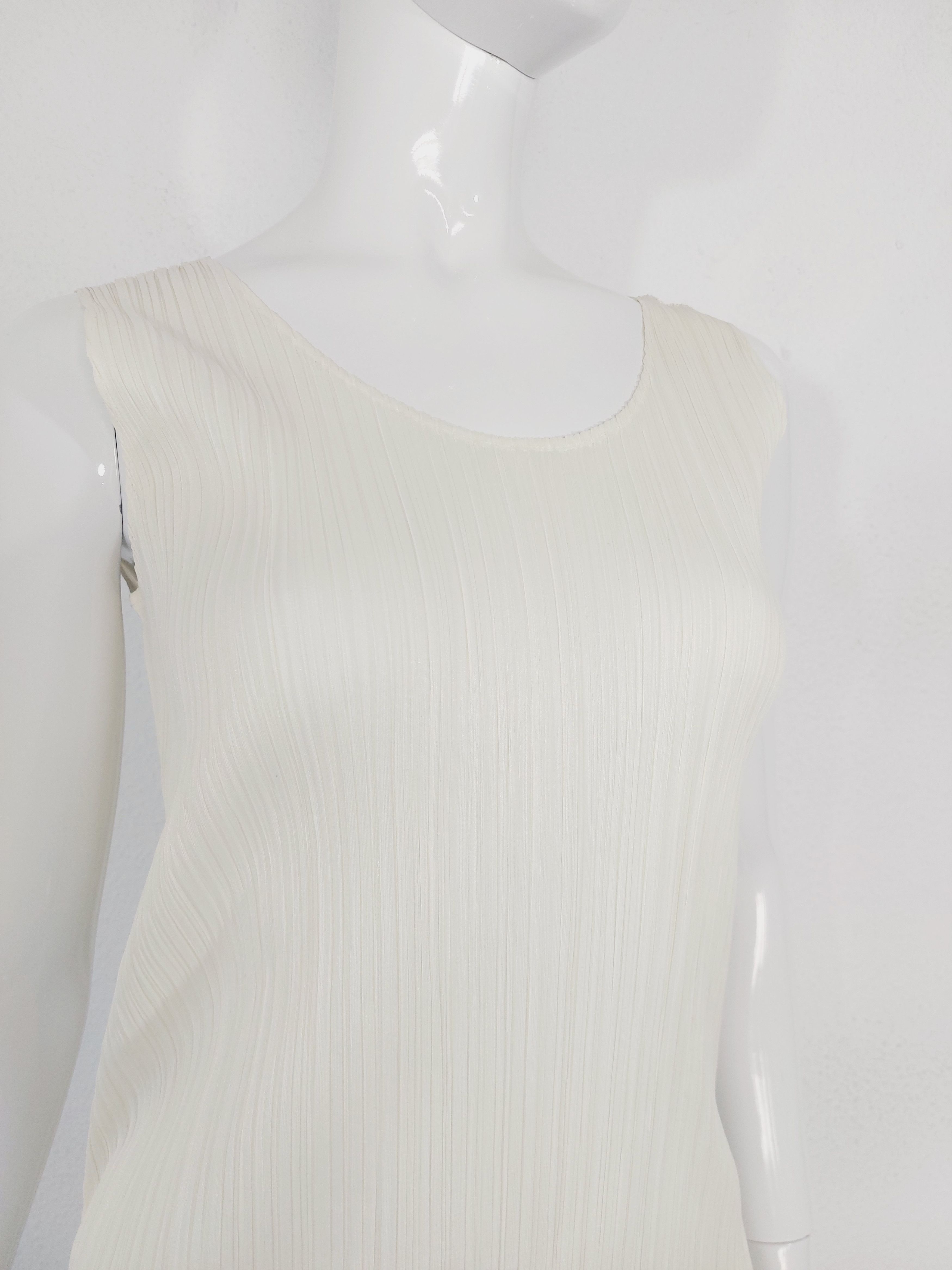 Issey Miyake Issey Miyake Pleats Japanese Beige Split Pleated Tunic Dress Size ONE SIZE - 8 Thumbnail