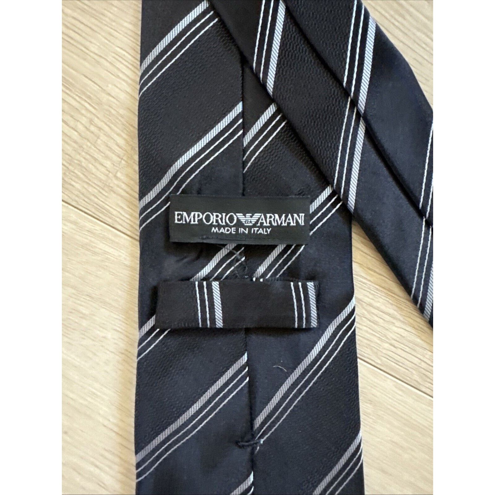 Emporio Armani EMPORIO ARMANI Genuine authentic Mens Silk 100 Tie 32 Size 32 - 2 Thumbnail